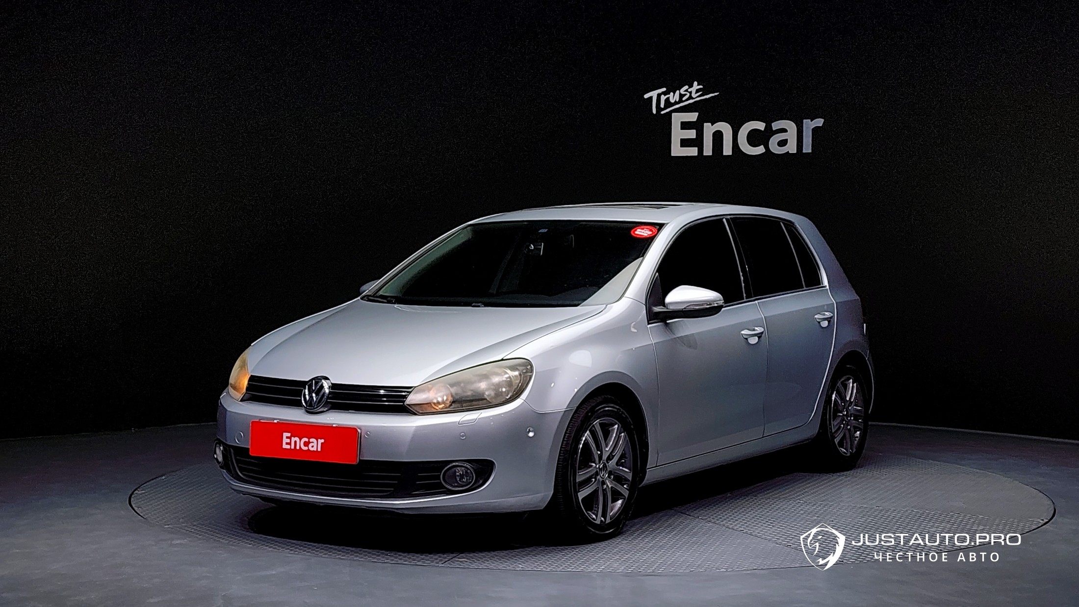 Автомобиль Volkswagen Golf