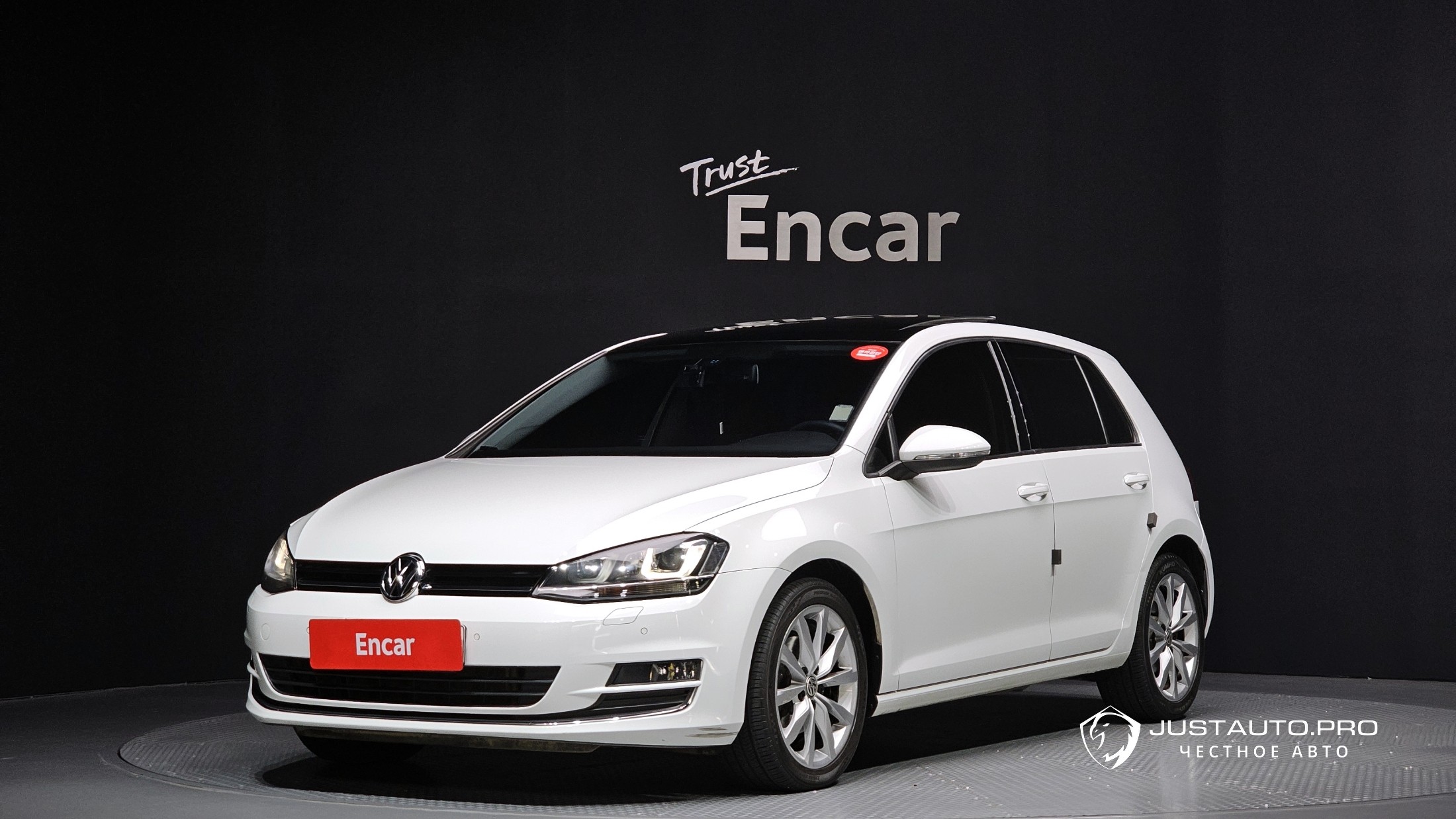 Автомобиль Volkswagen Golf