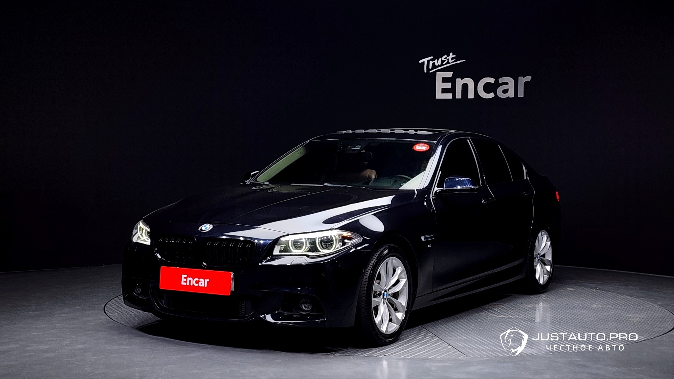 Автомобиль BMW 5-Series