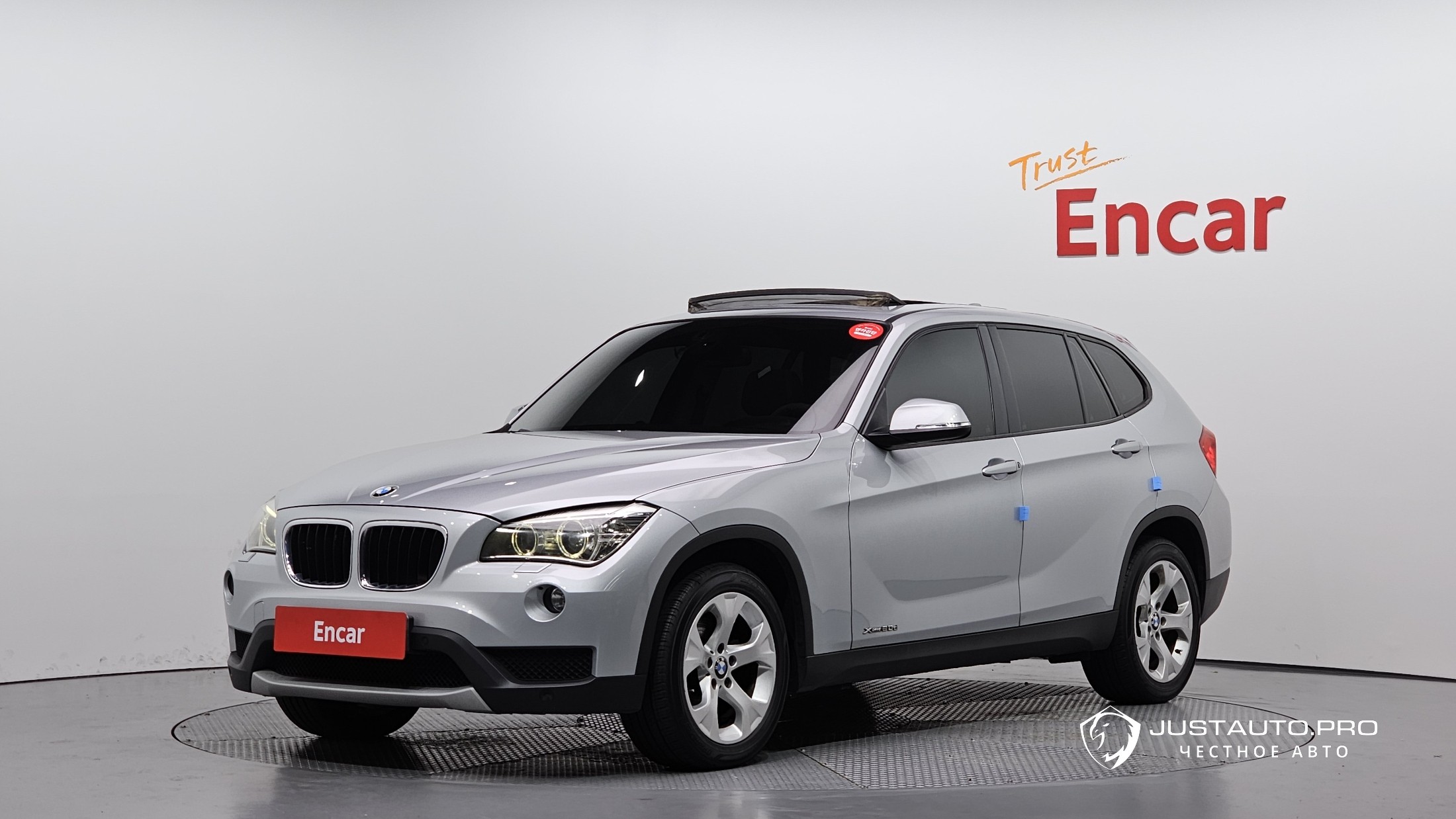 Автомобиль BMW X1