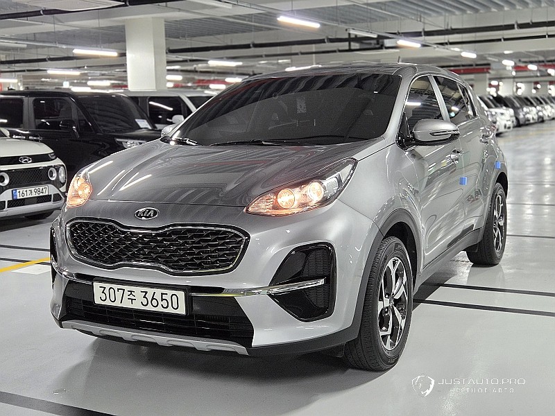 Автомобиль Kia Sportage