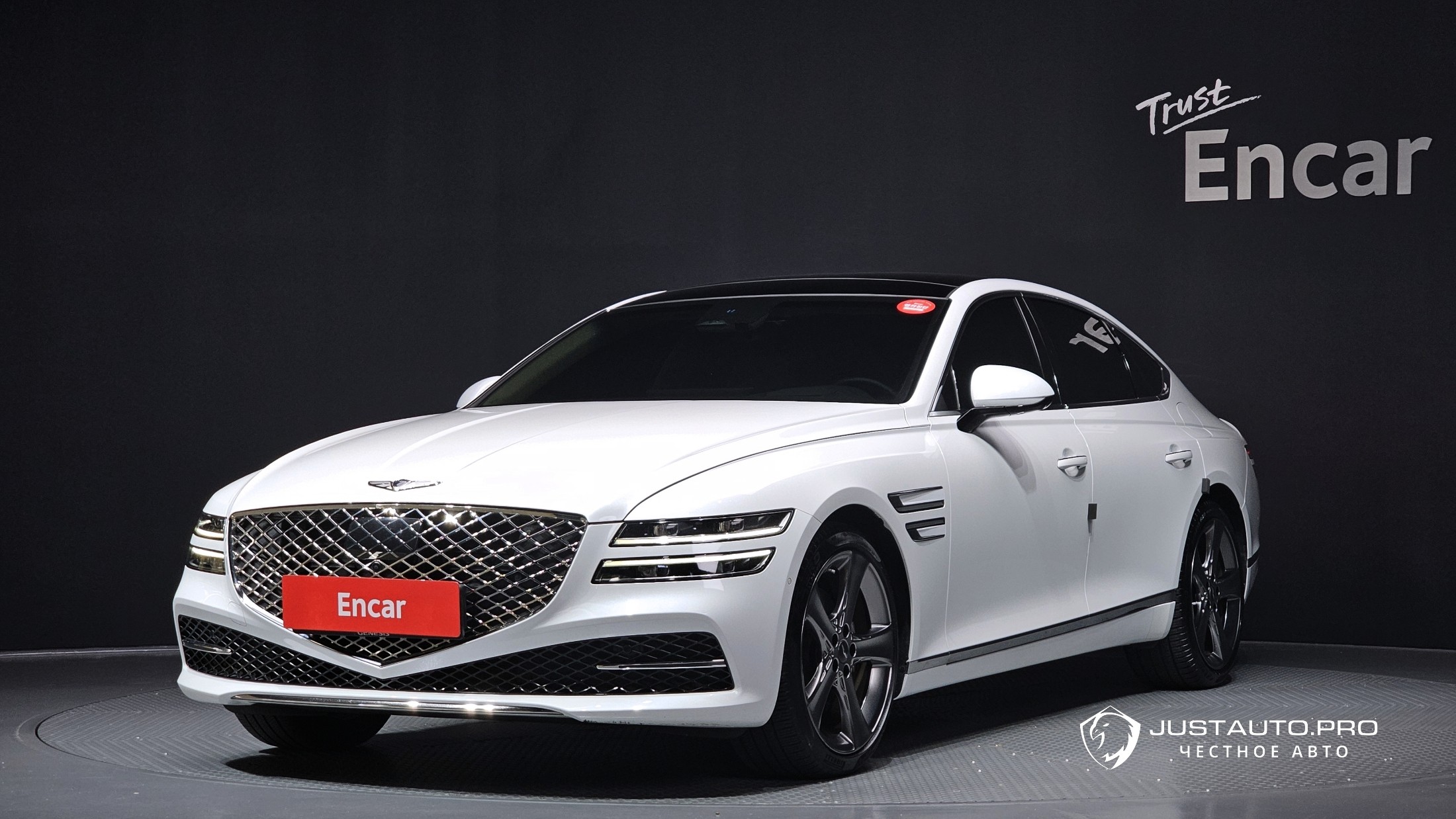 Автомобиль Genesis G80