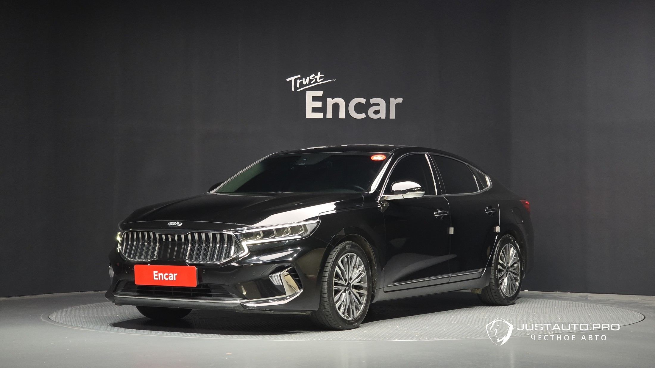 Автомобиль Kia K7