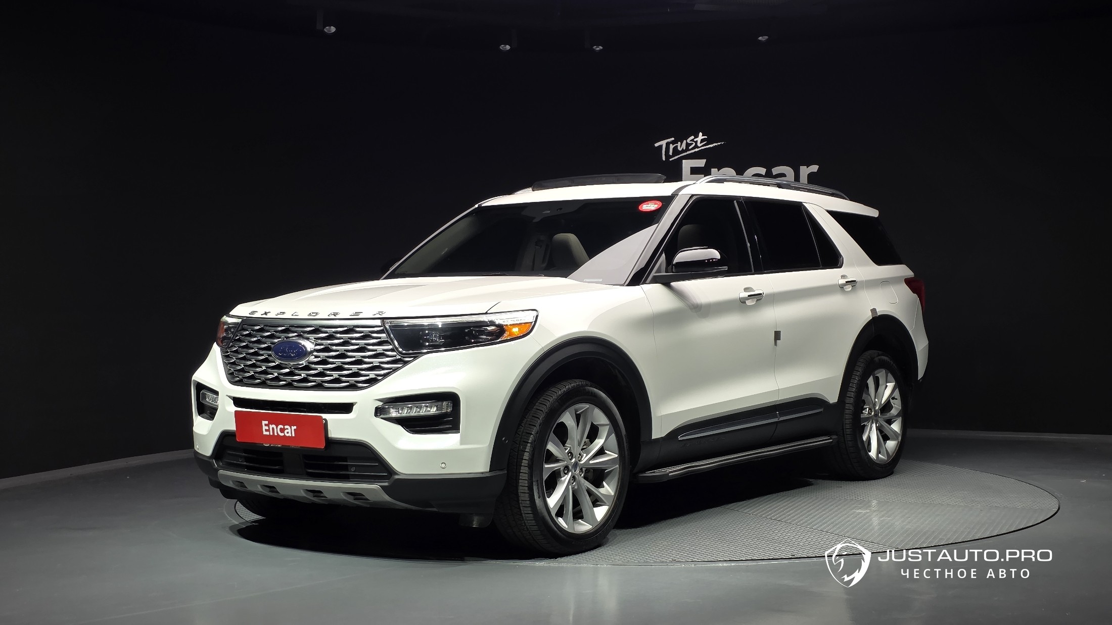 Автомобиль Ford Explorer