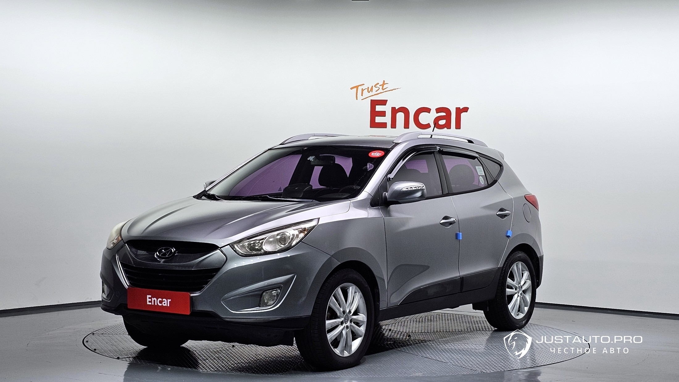 Автомобиль Hyundai Tucson