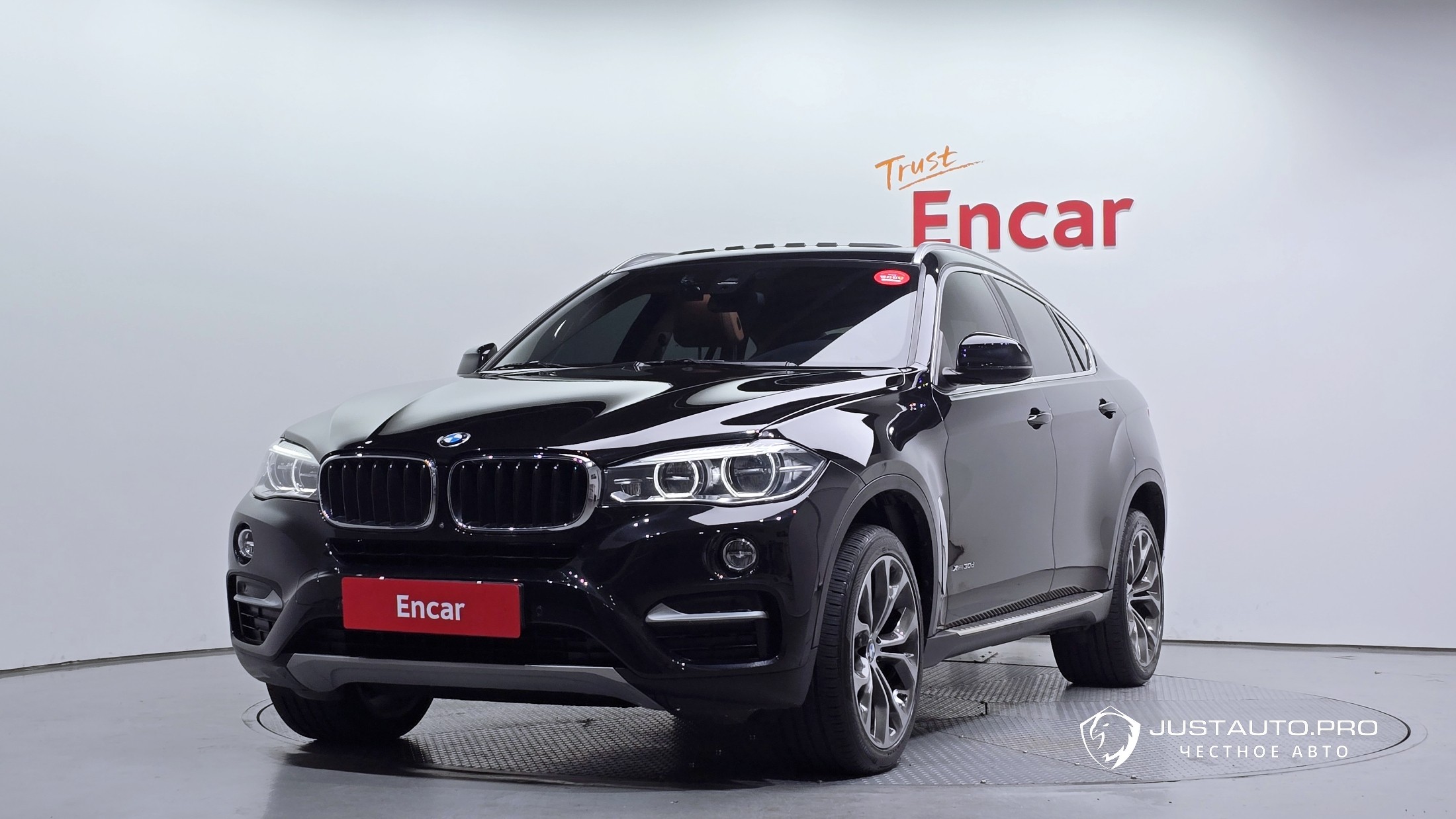 Автомобиль BMW X6