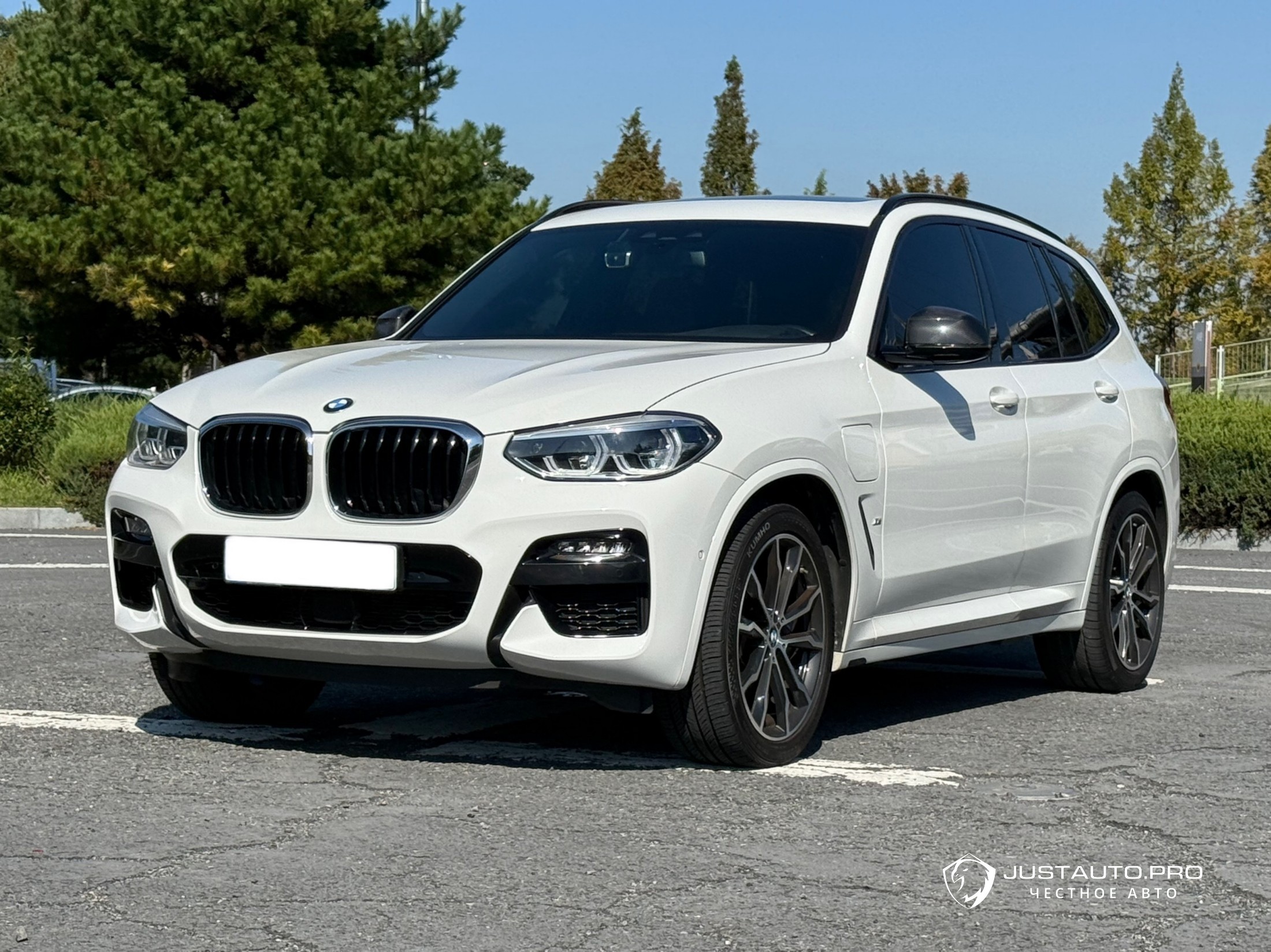 Автомобиль BMW X3
