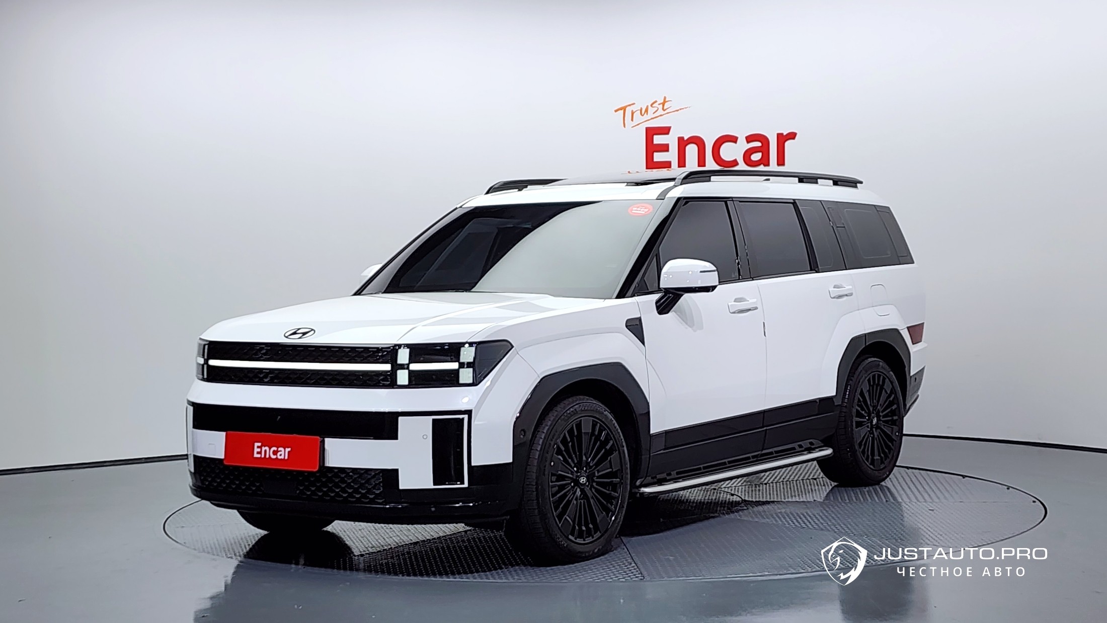 Автомобиль Hyundai Santafe