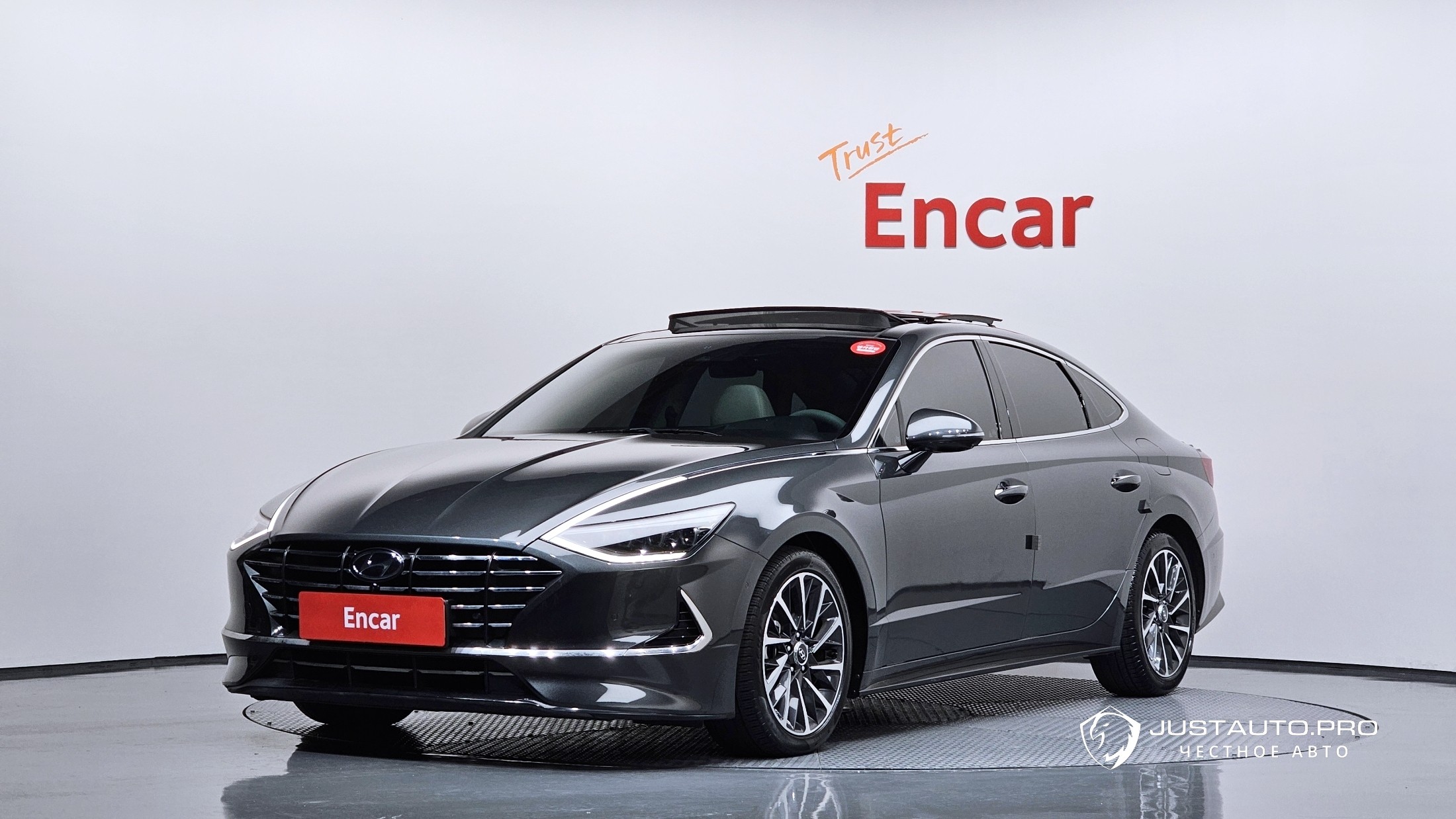 Автомобиль Hyundai Sonata