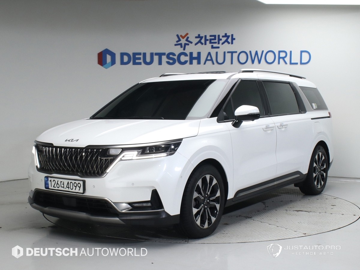 Автомобиль Kia Canival