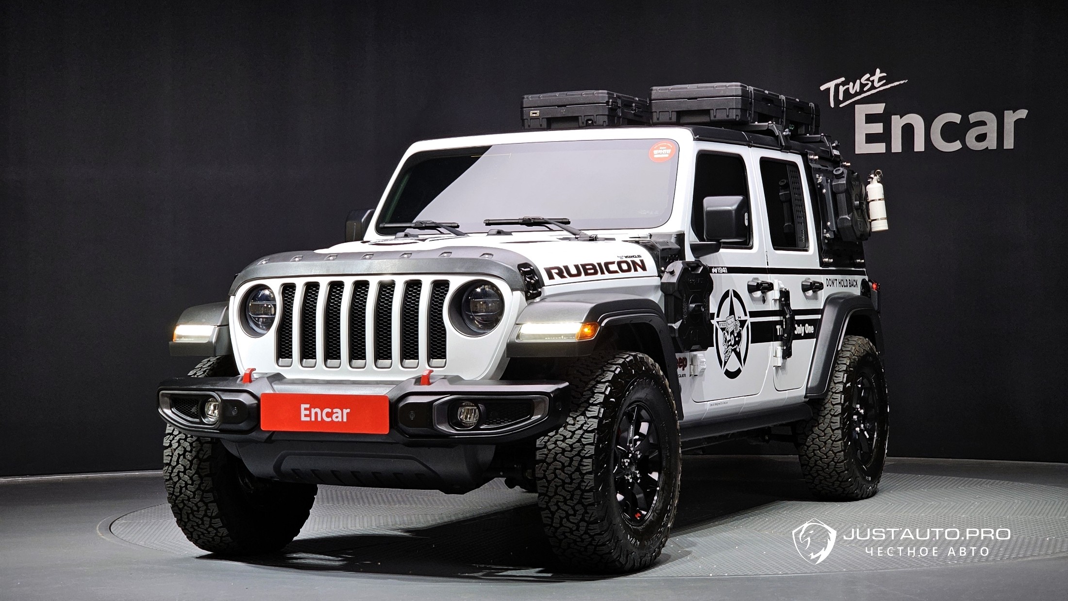 Автомобиль Jeep Wrangler