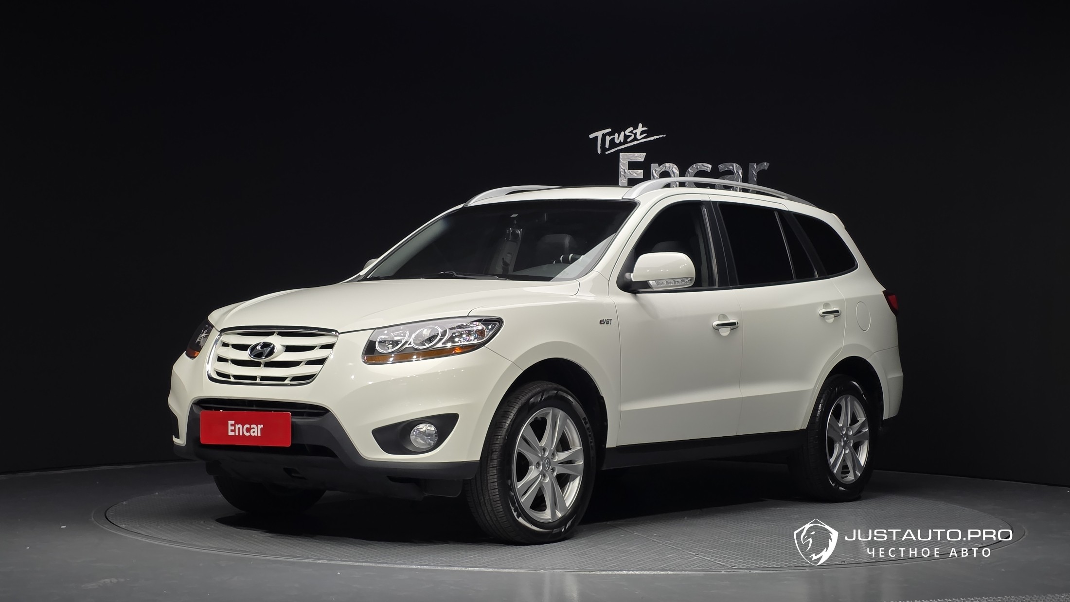 Автомобиль Hyundai Santafe