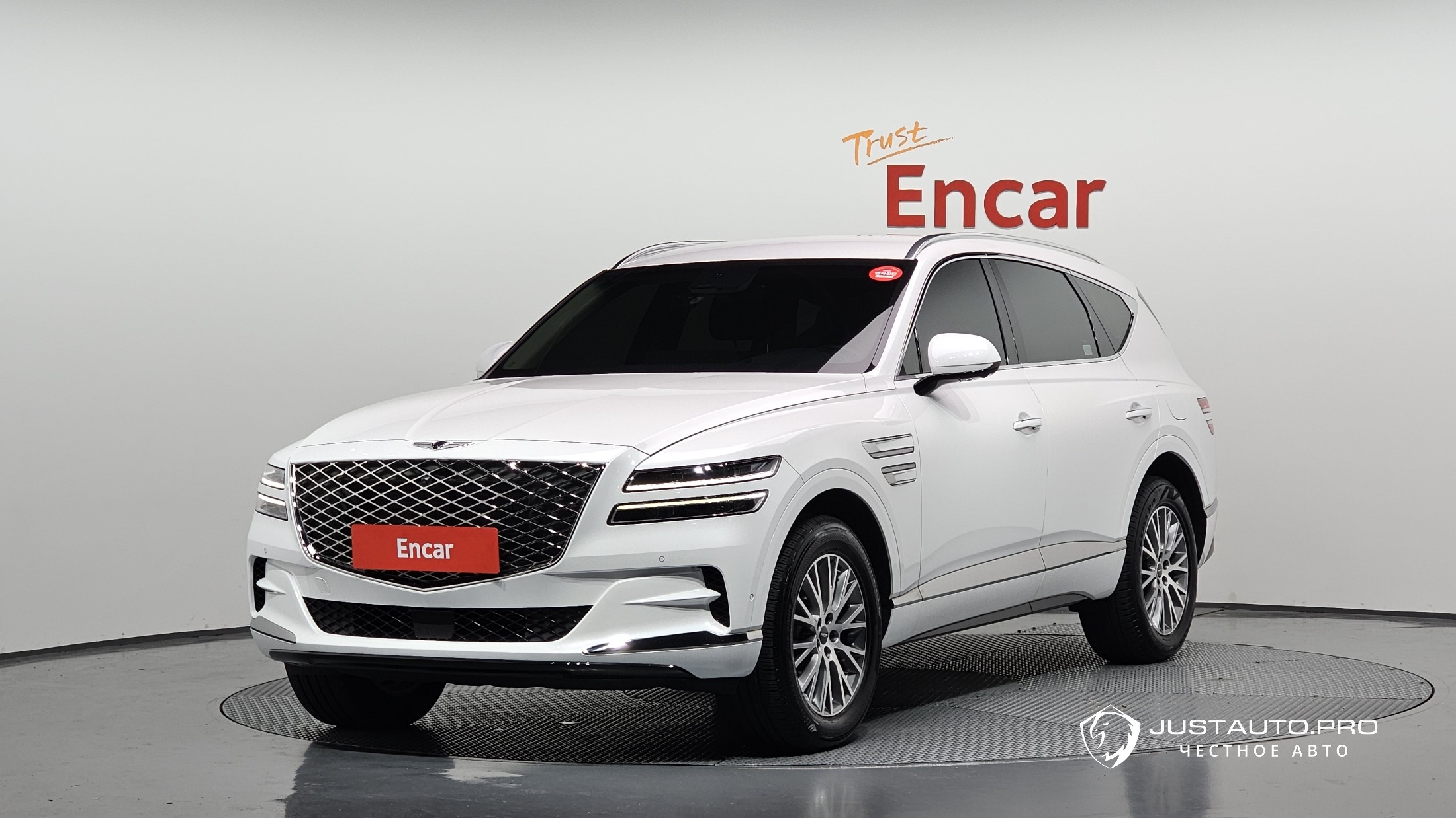 Автомобиль Genesis GV80