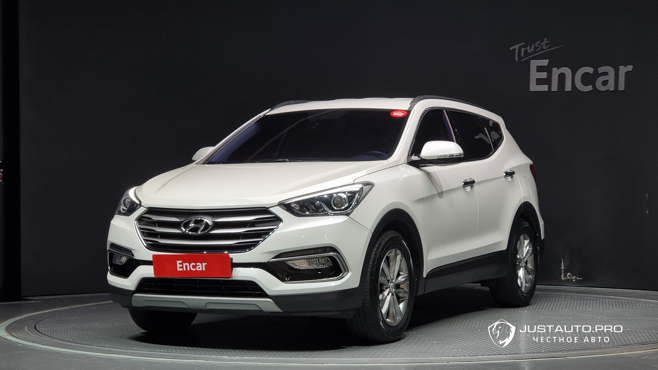 Автомобиль Hyundai Santafe