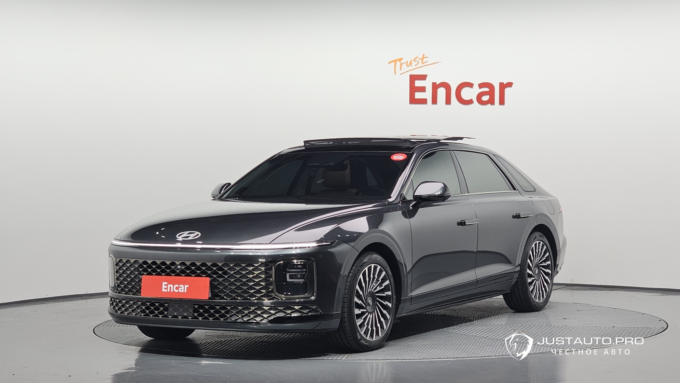 Автомобиль Hyundai Grandeur