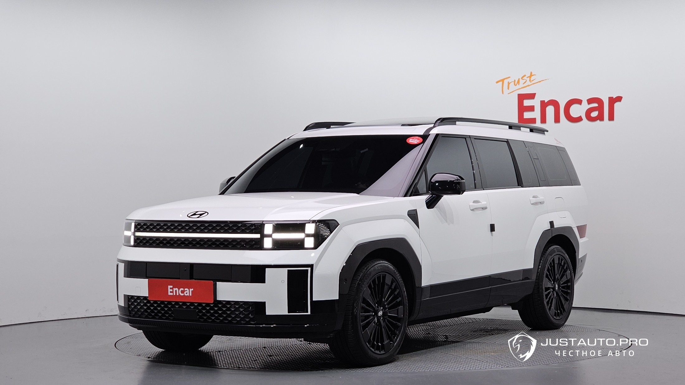 Автомобиль Hyundai Santafe