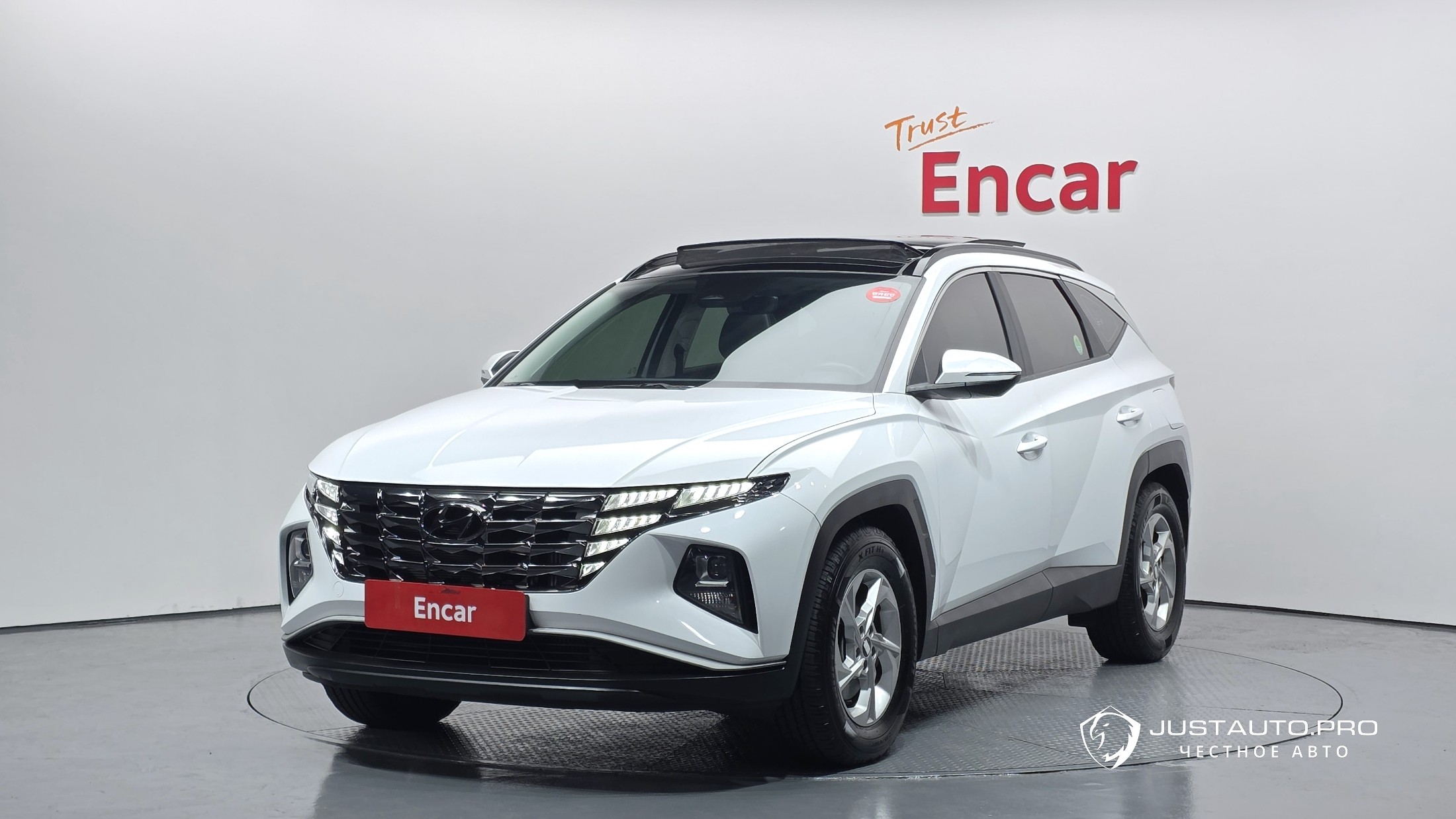 Автомобиль Hyundai Tucson