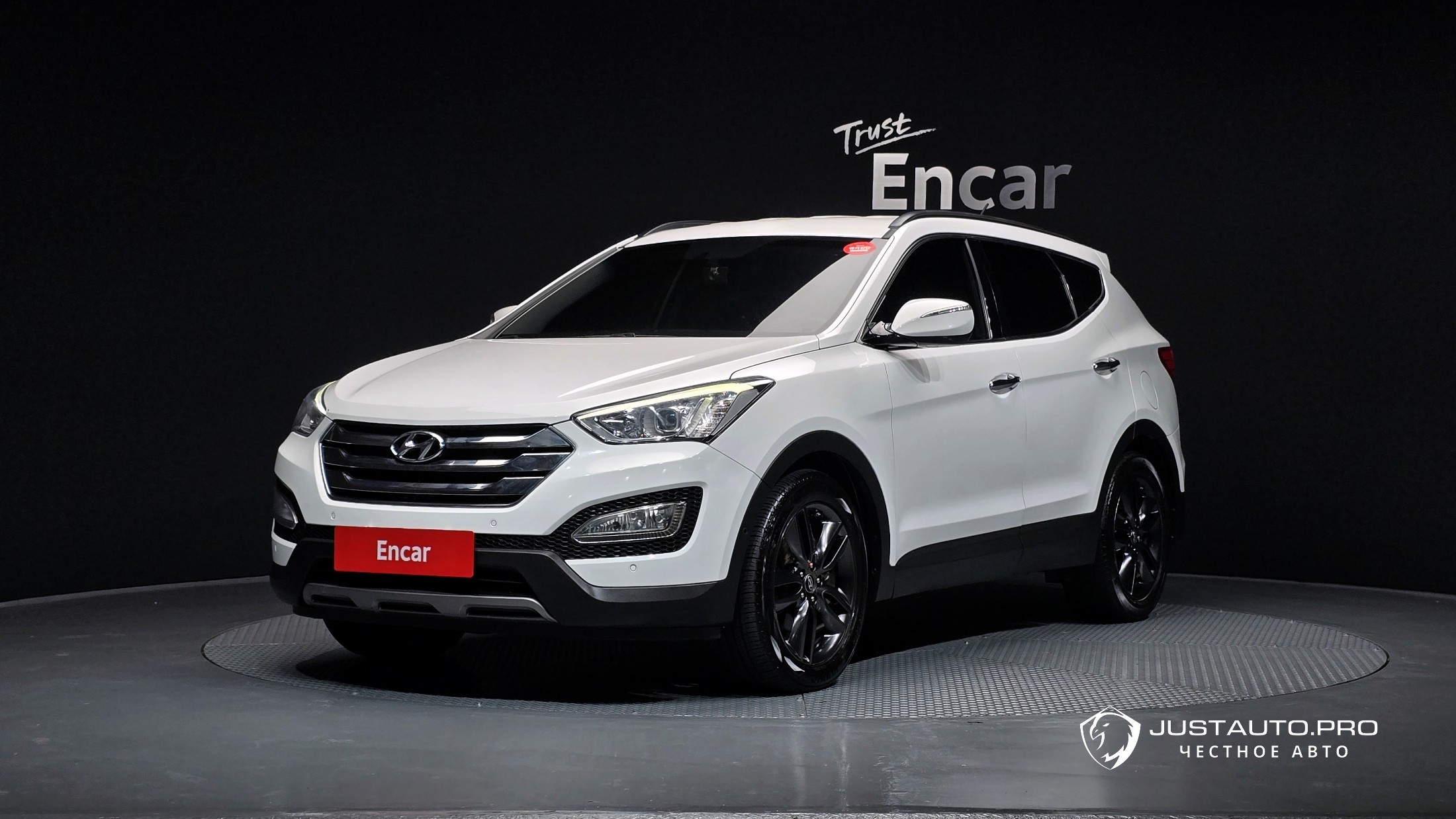 Автомобиль Hyundai Santafe