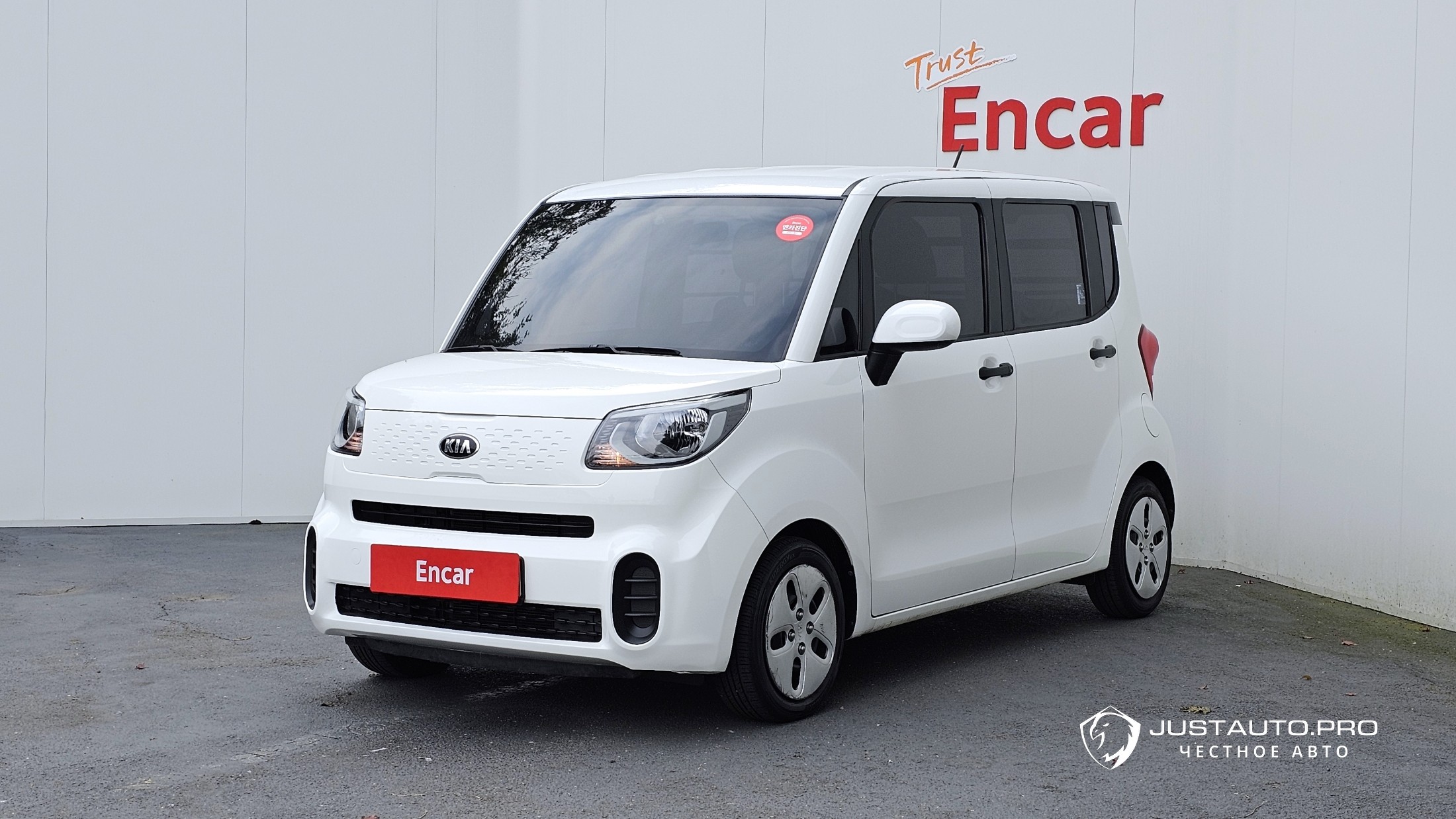 Автомобиль Kia RAY