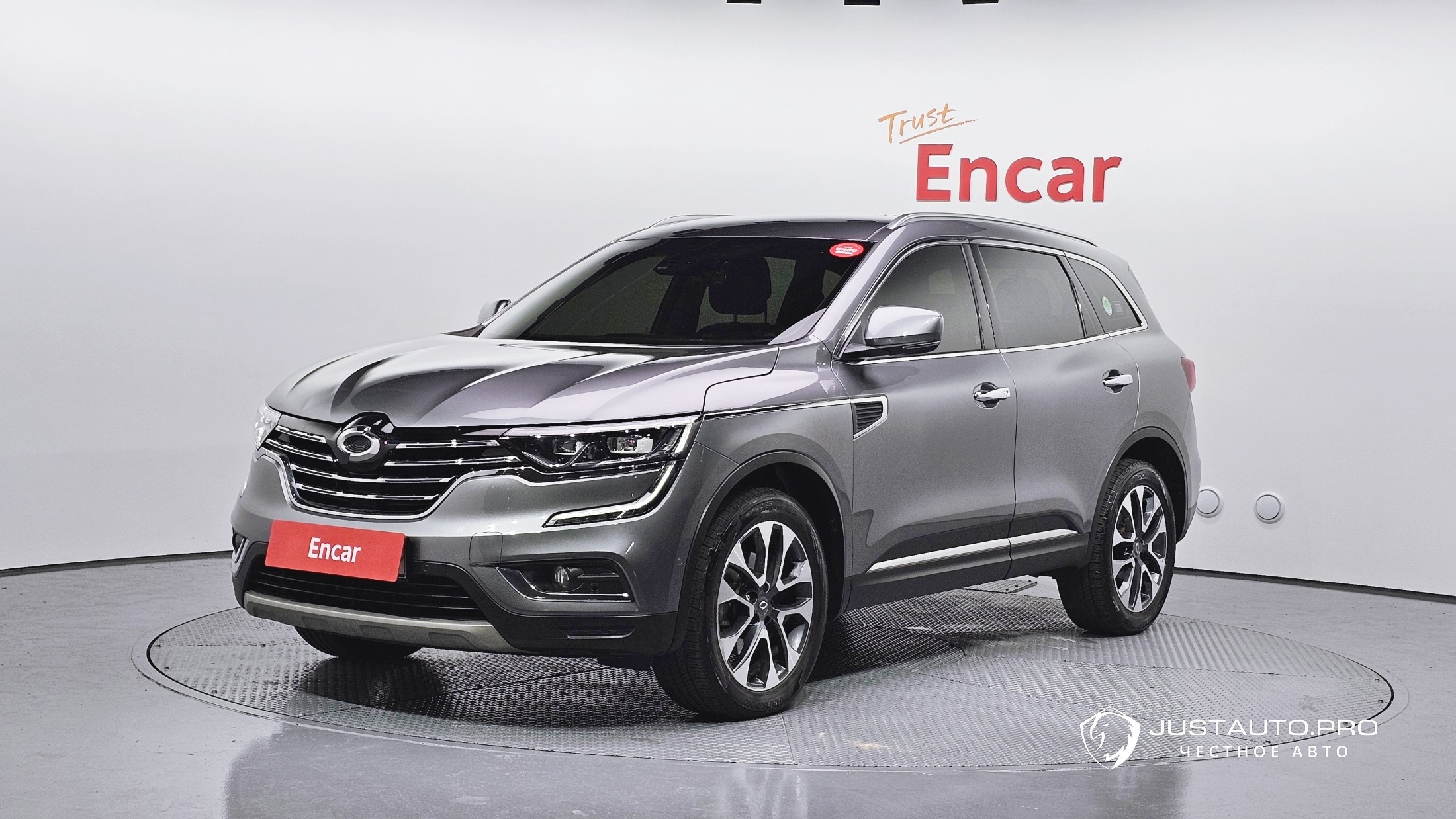 Автомобиль Renault-KoreaSamsung QM6