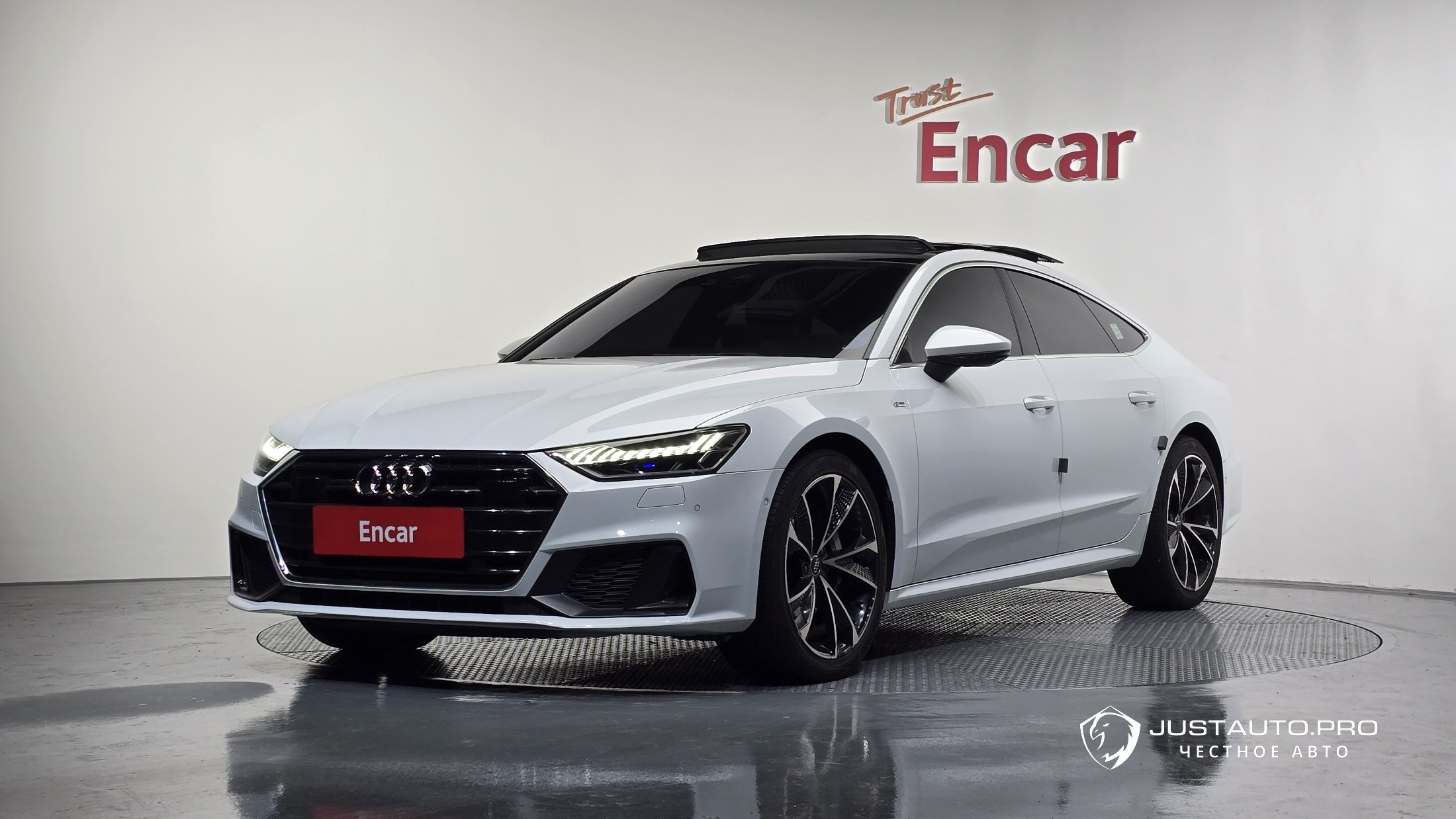 Автомобиль Audi A7