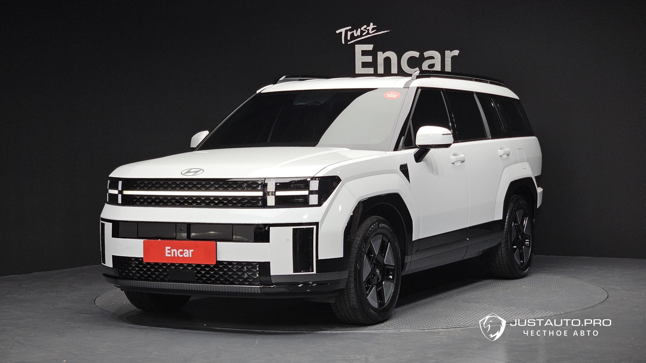 Автомобиль Hyundai Santafe