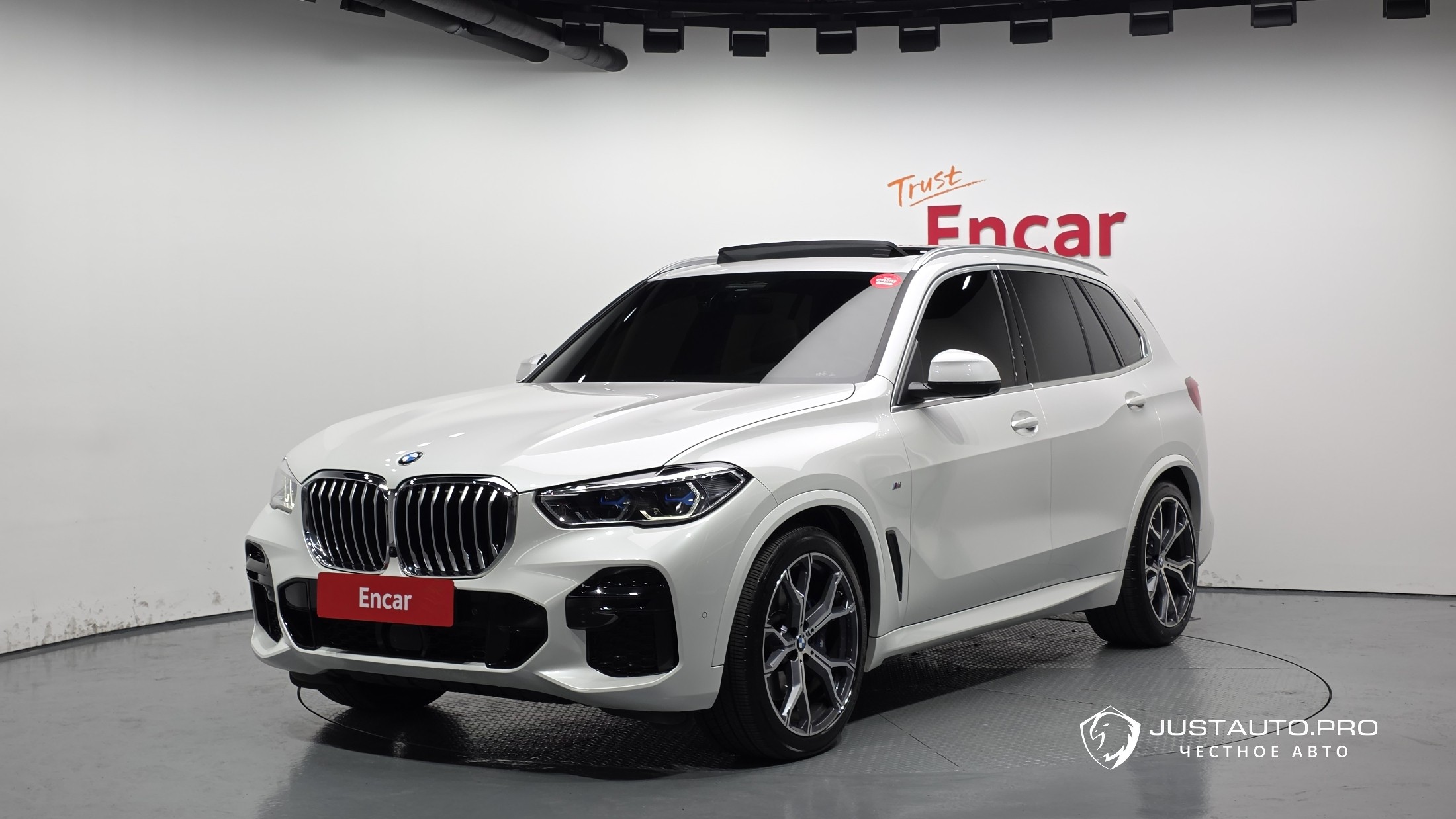 Автомобиль BMW X5