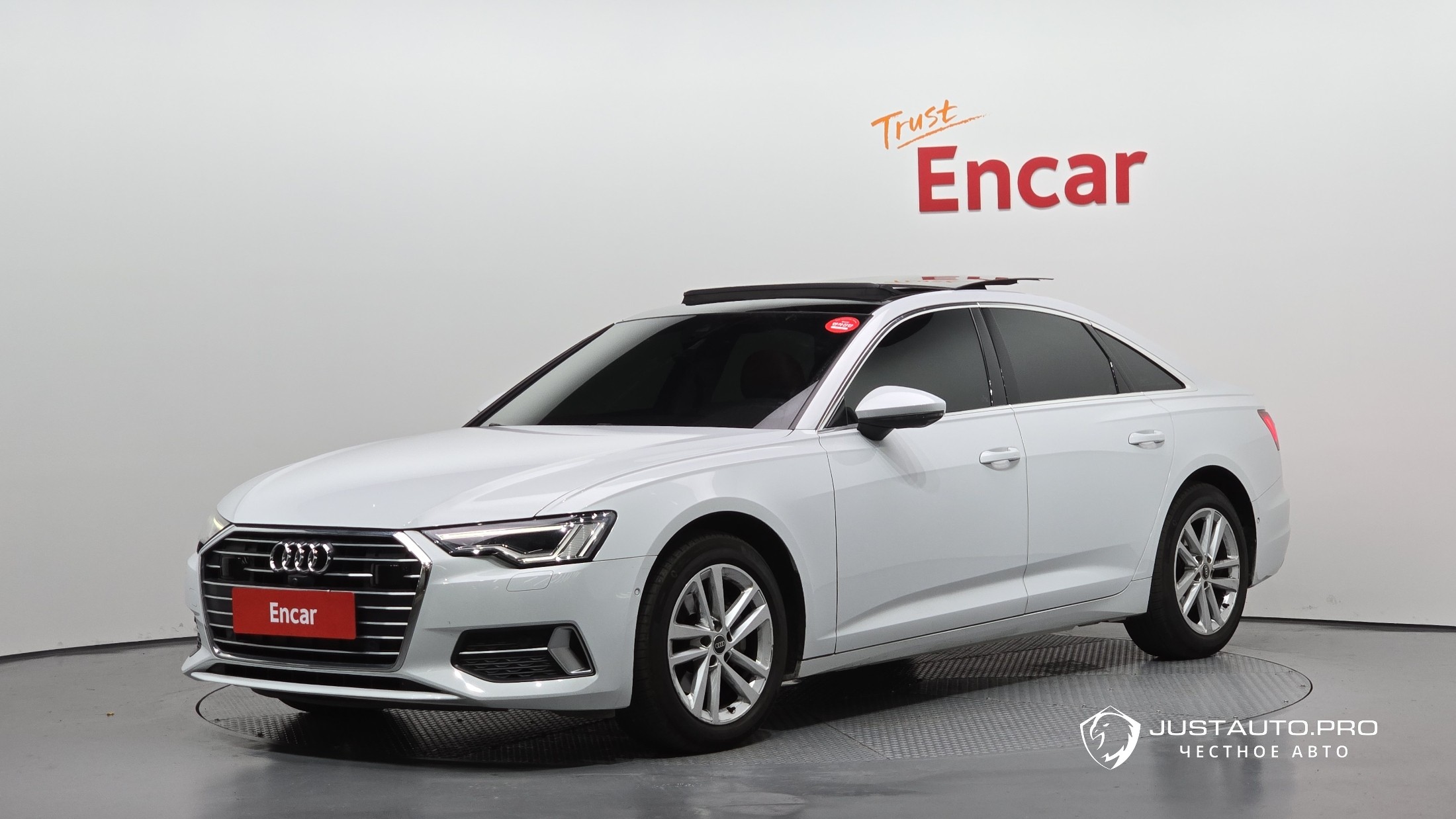 Автомобиль Audi A6