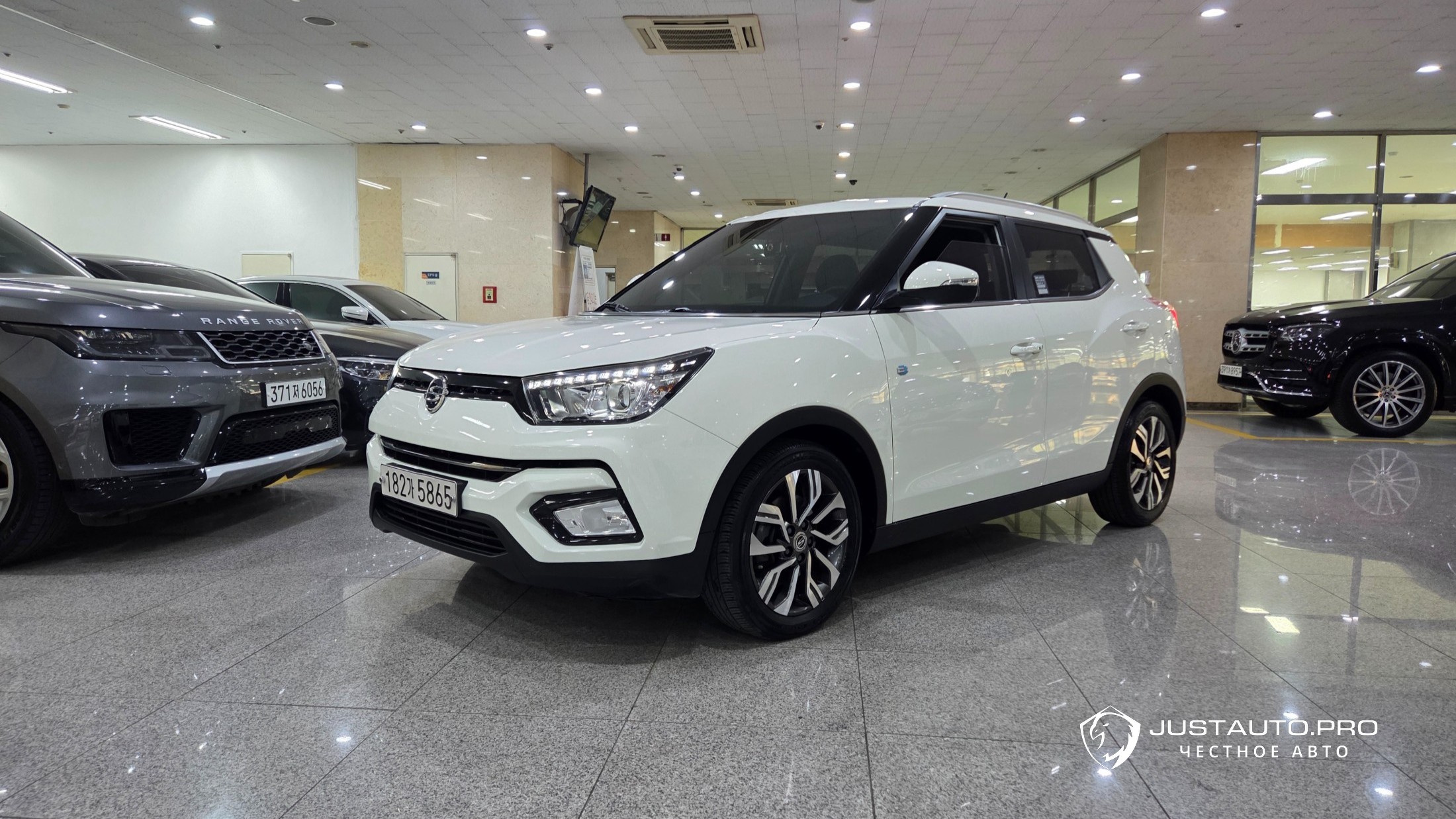 Автомобиль KG_Mobility_Ssangyong TIBOLI