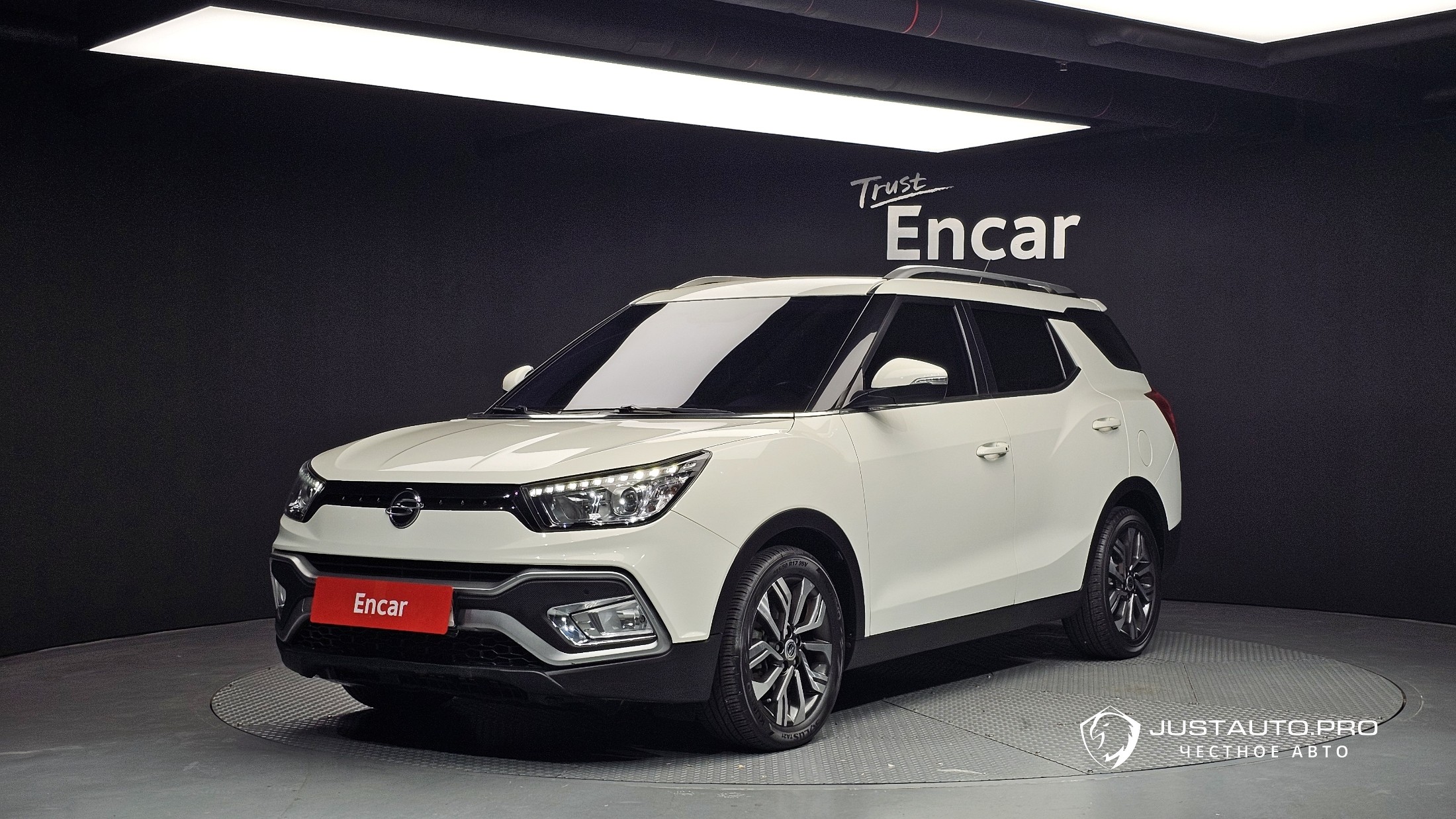 Автомобиль KG_Mobility_Ssangyong TIBOLI