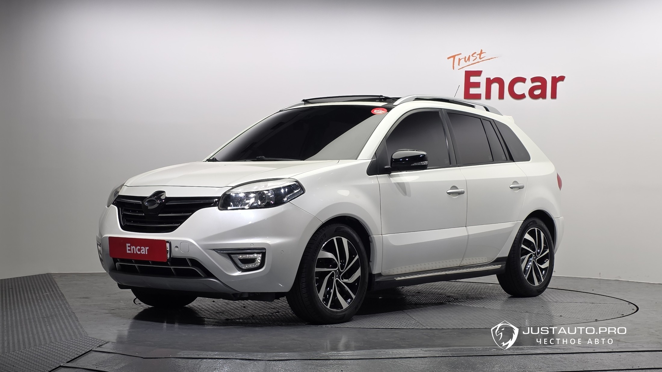 Автомобиль Renault-KoreaSamsung QM5 