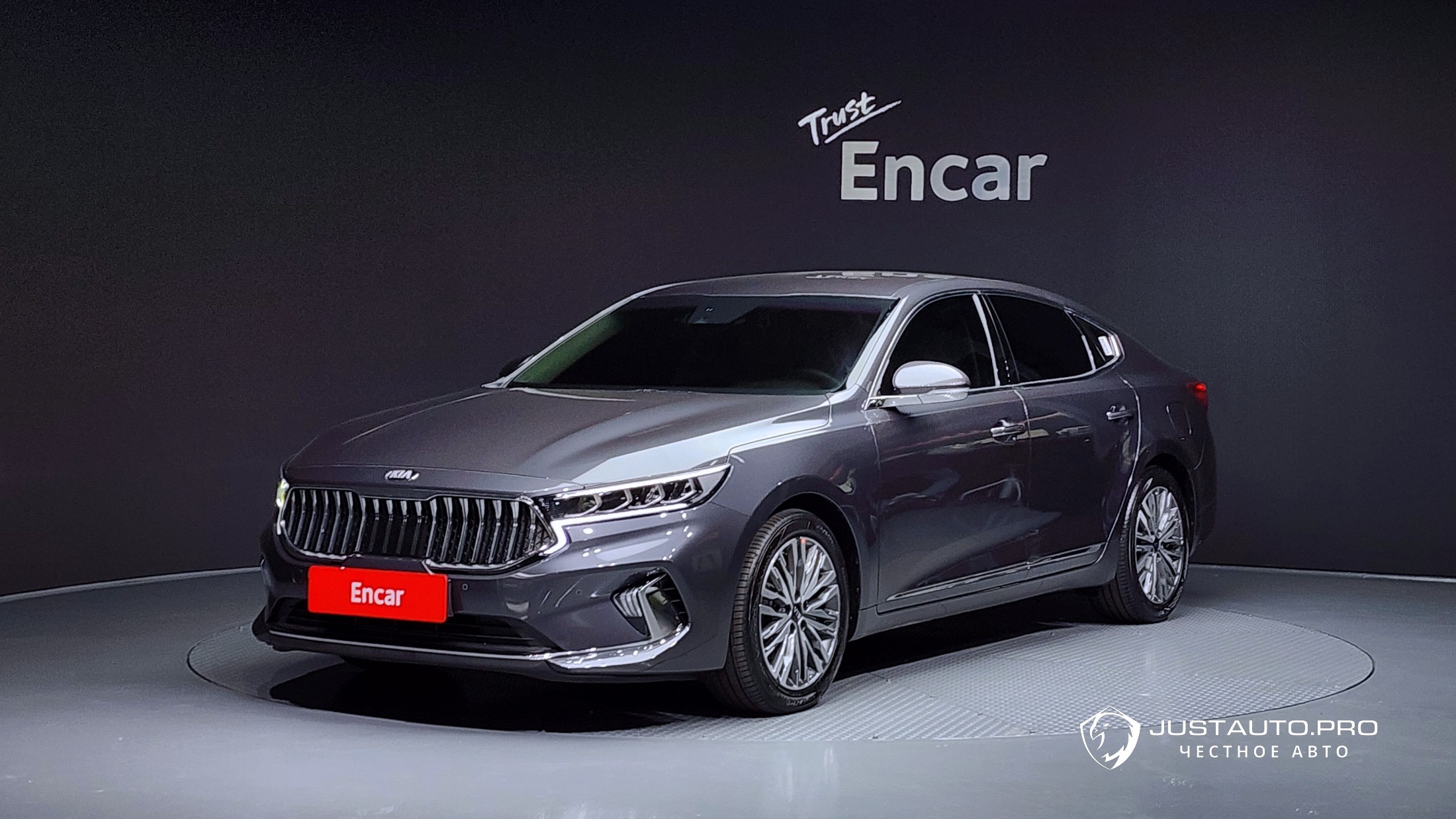Автомобиль Kia K7