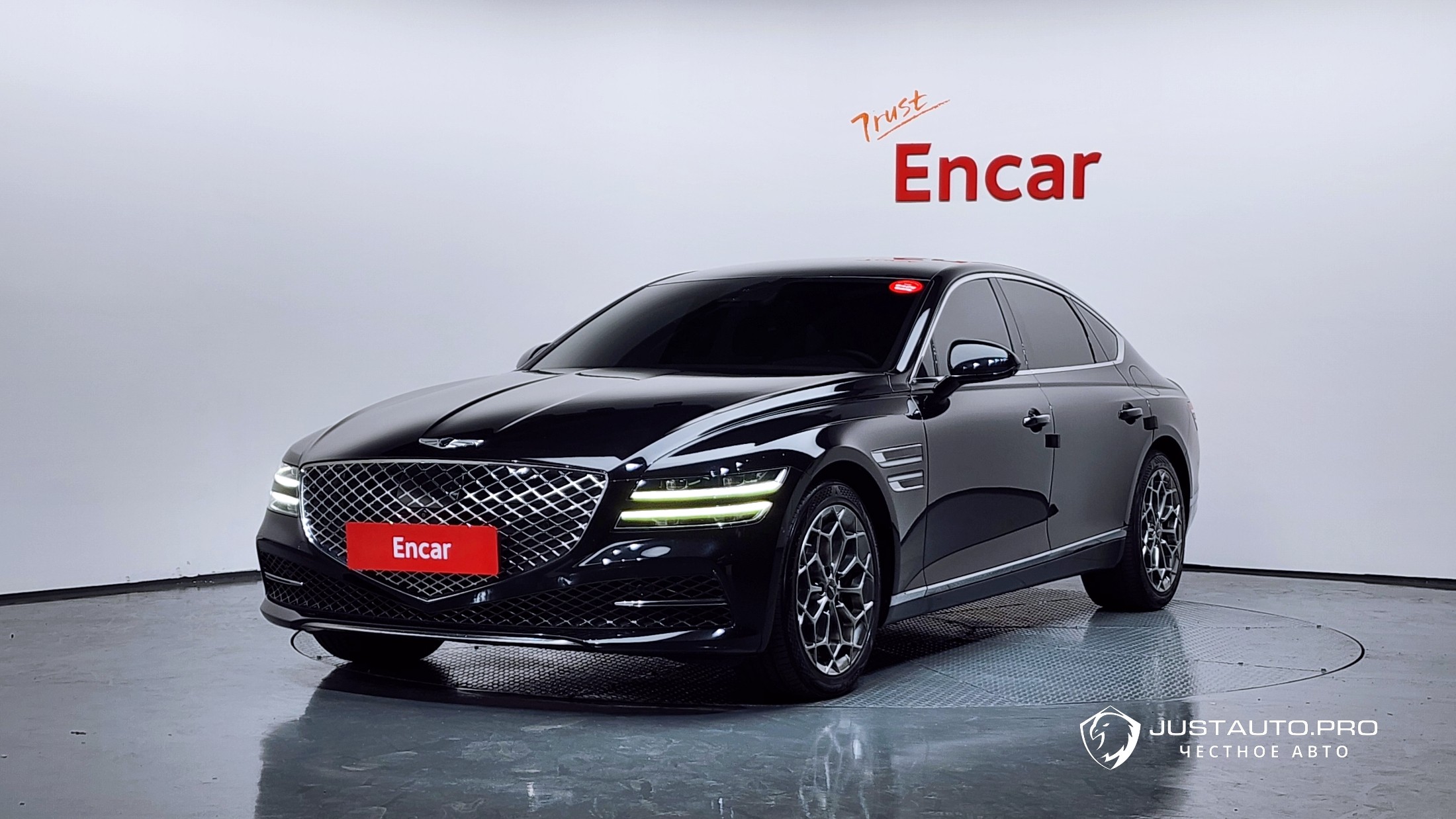 Автомобиль Genesis G80