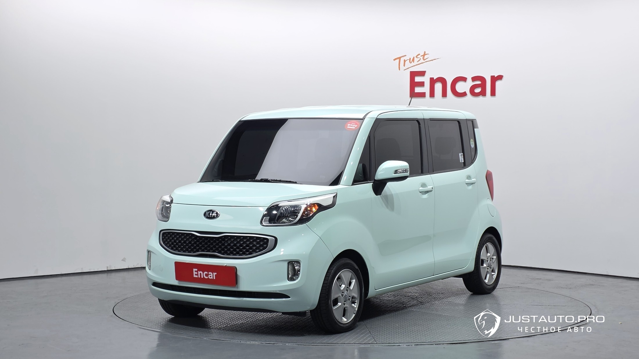 Автомобиль Kia RAY