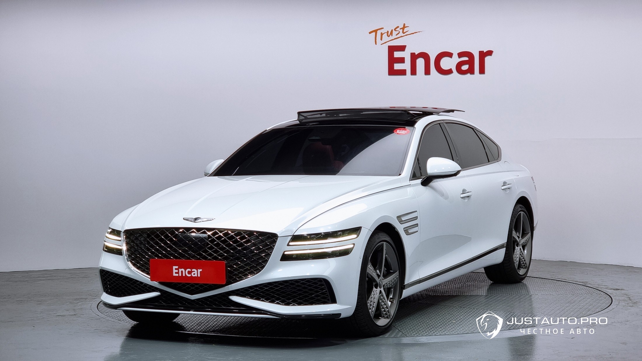 Автомобиль Genesis G80