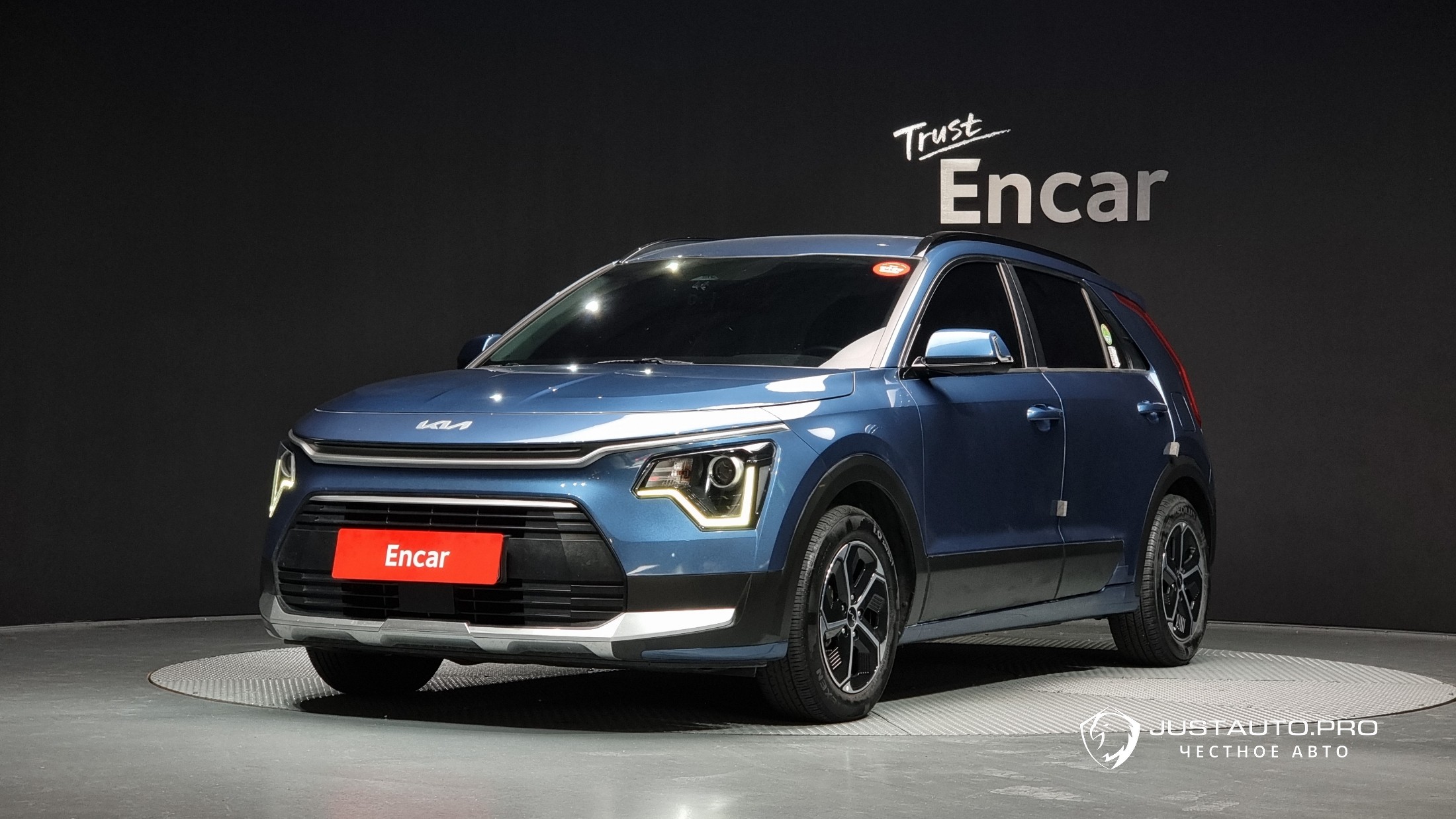 Автомобиль Kia Niro