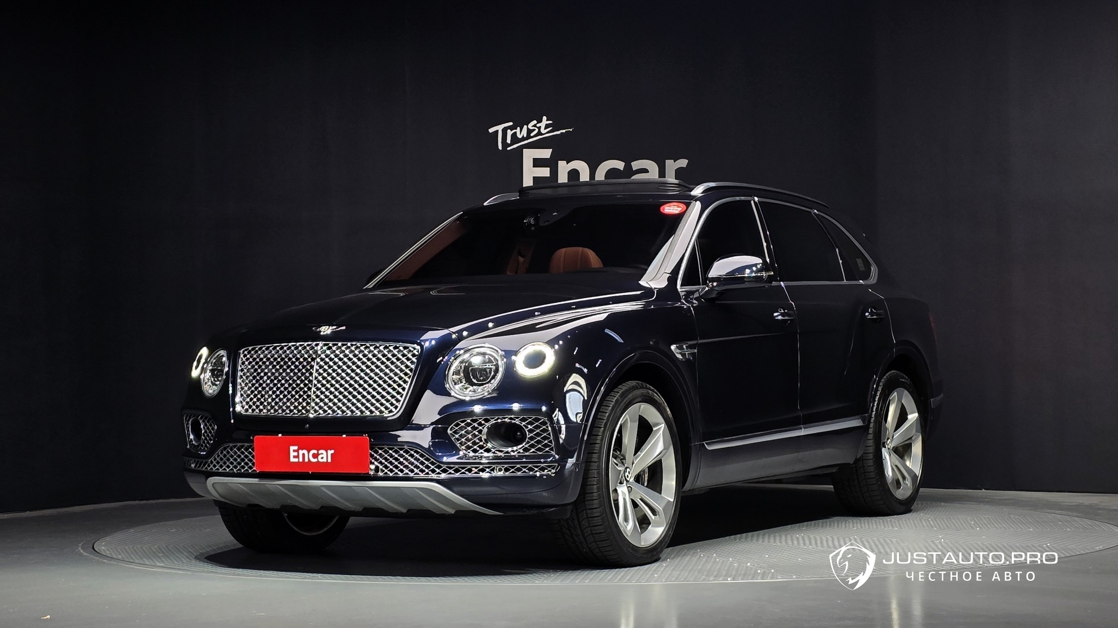 Автомобиль Bentley Bentayga