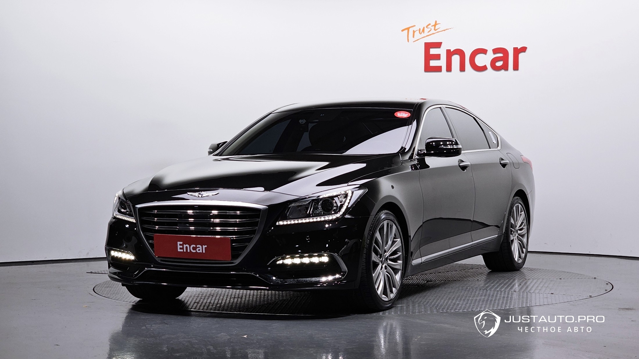 Автомобиль Genesis G80