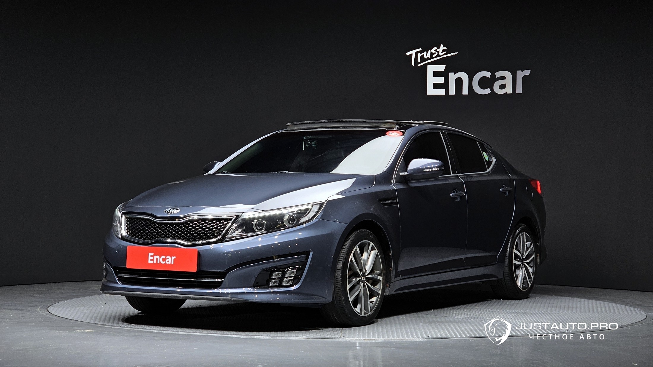 Автомобиль Kia K5