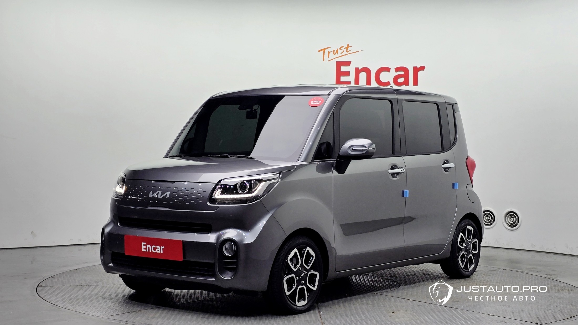 Автомобиль Kia RAY
