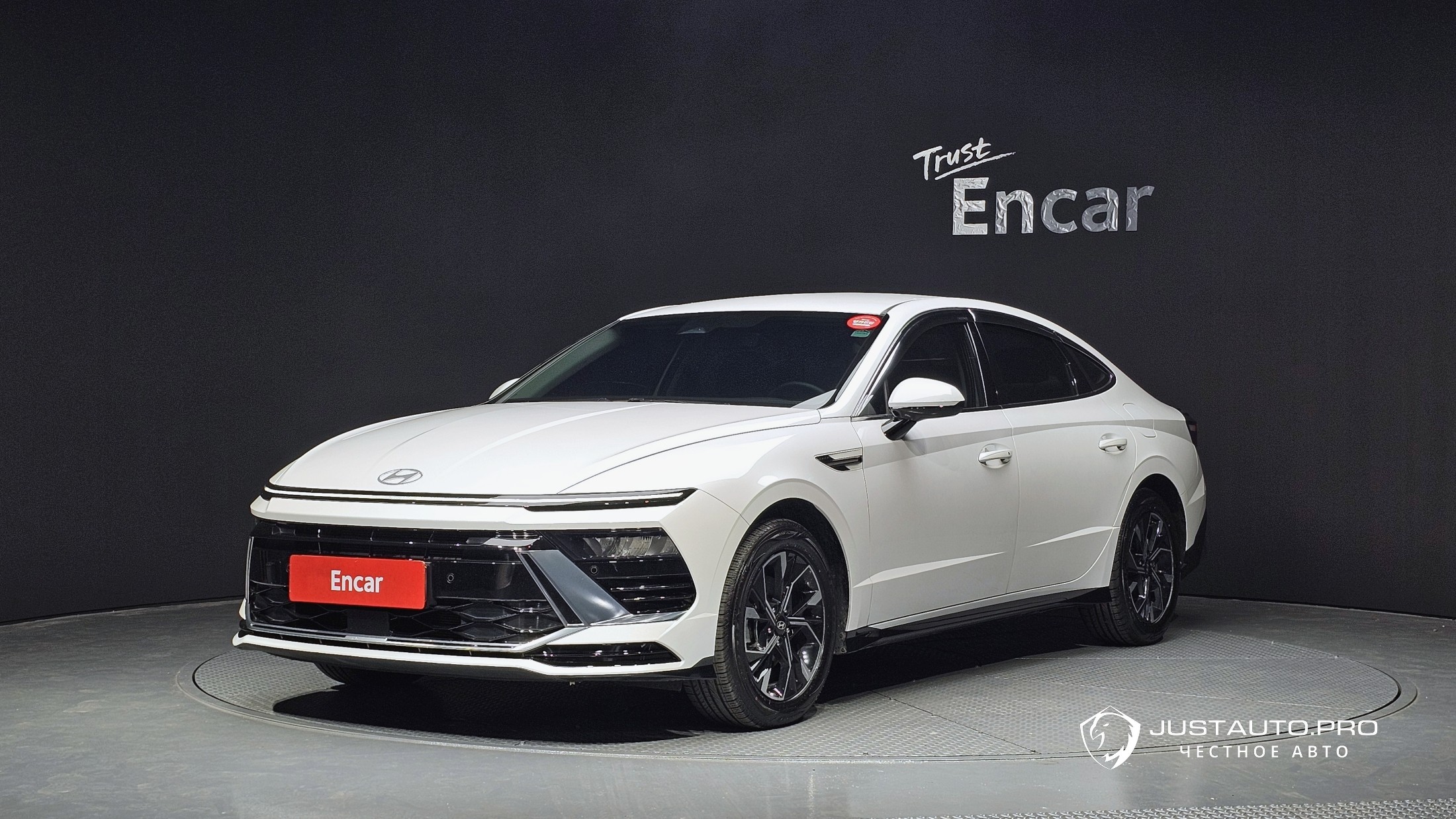 Автомобиль Hyundai Sonata