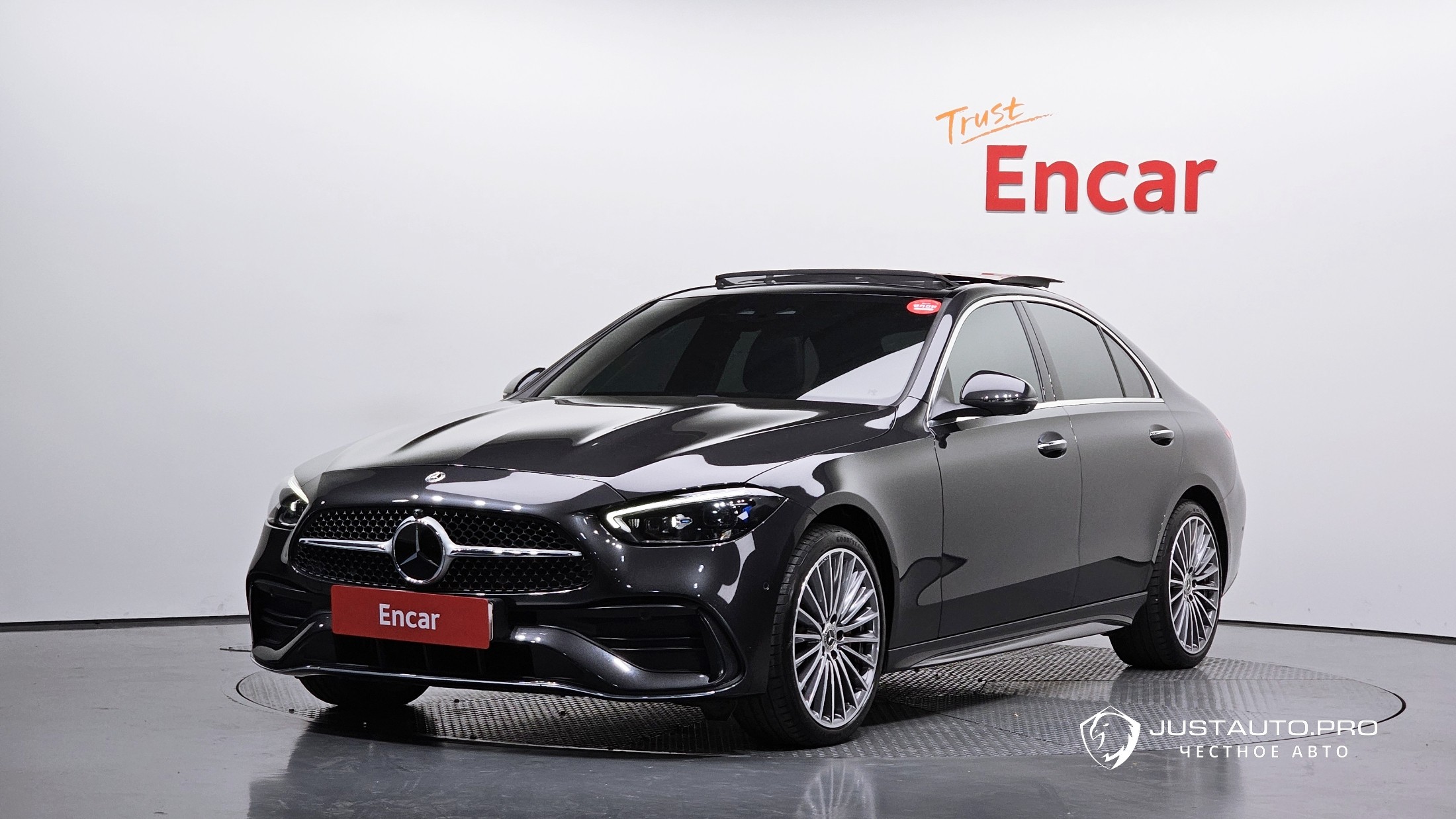 Автомобиль Mercedes-Benz C-Class