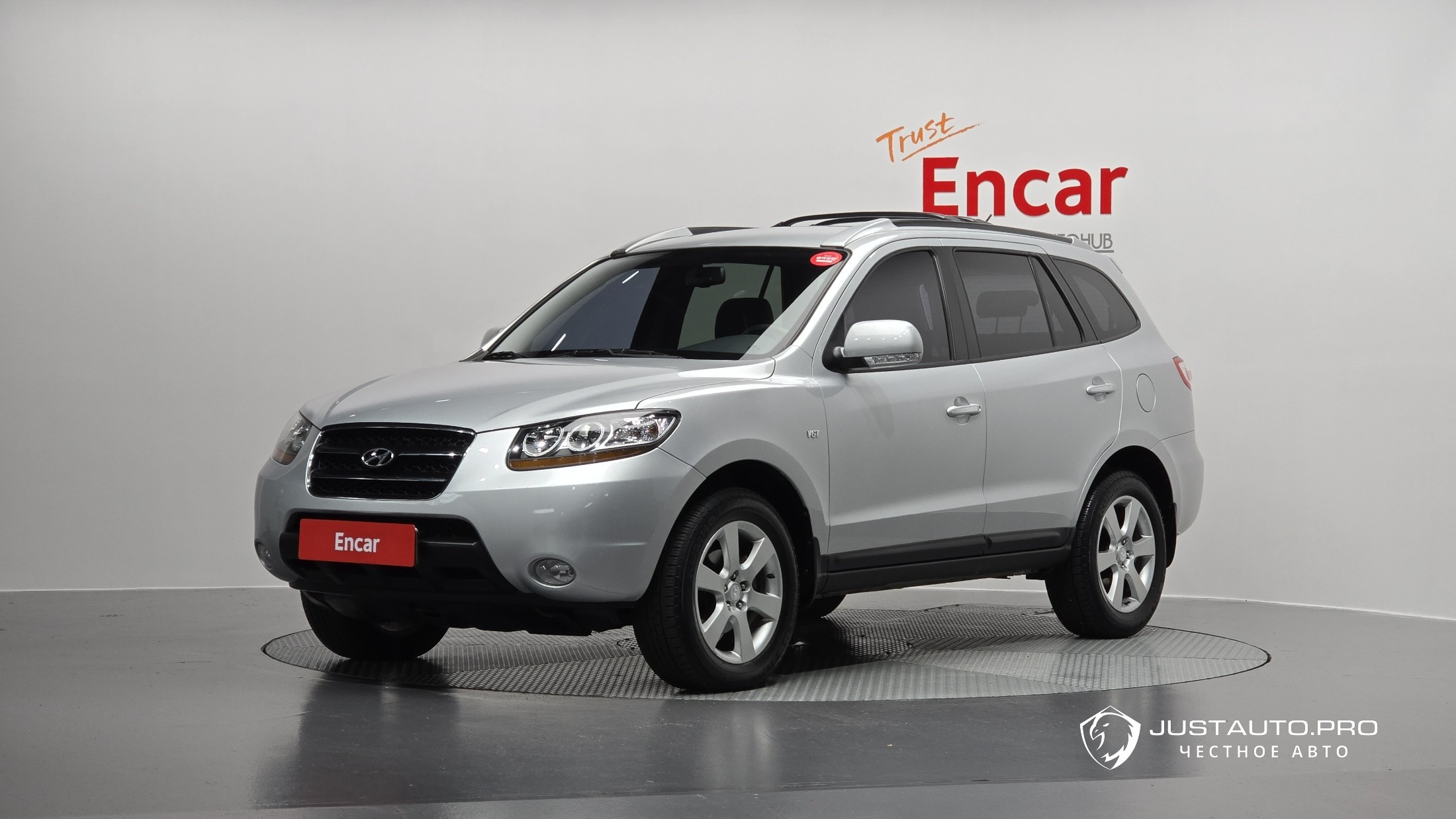 Автомобиль Hyundai Santafe