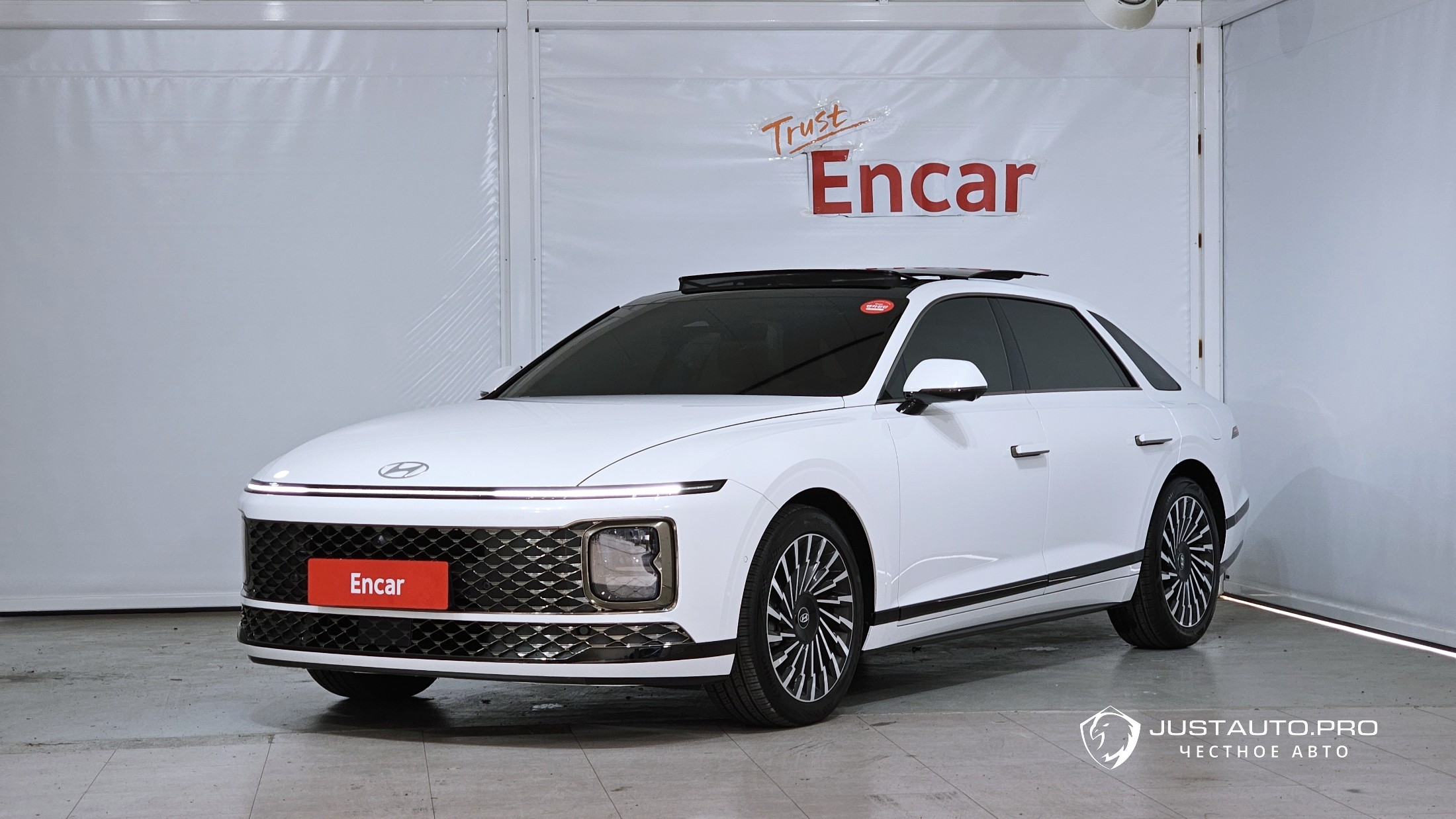 Автомобиль Hyundai Grandeur