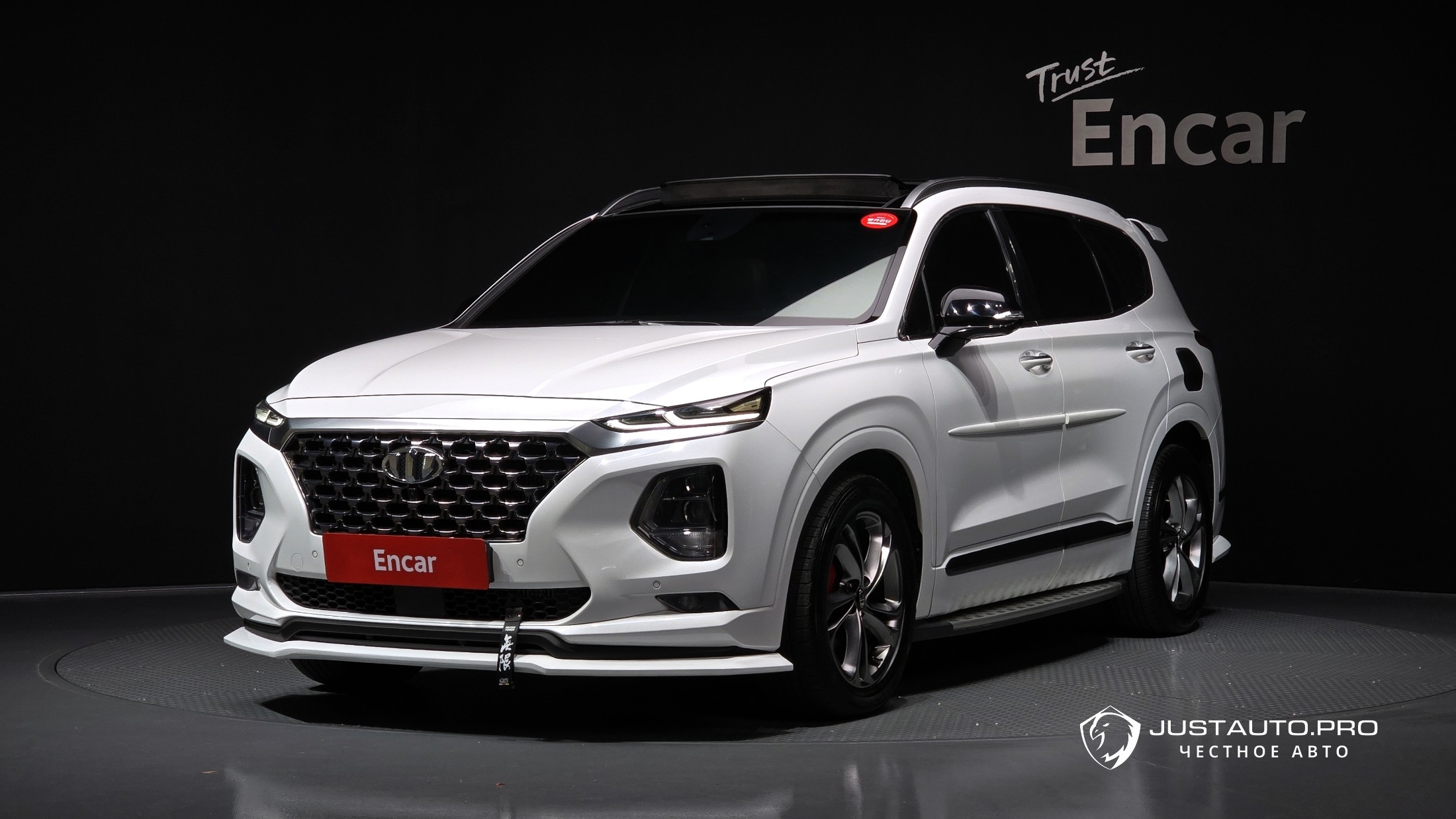 Автомобиль Hyundai Santafe