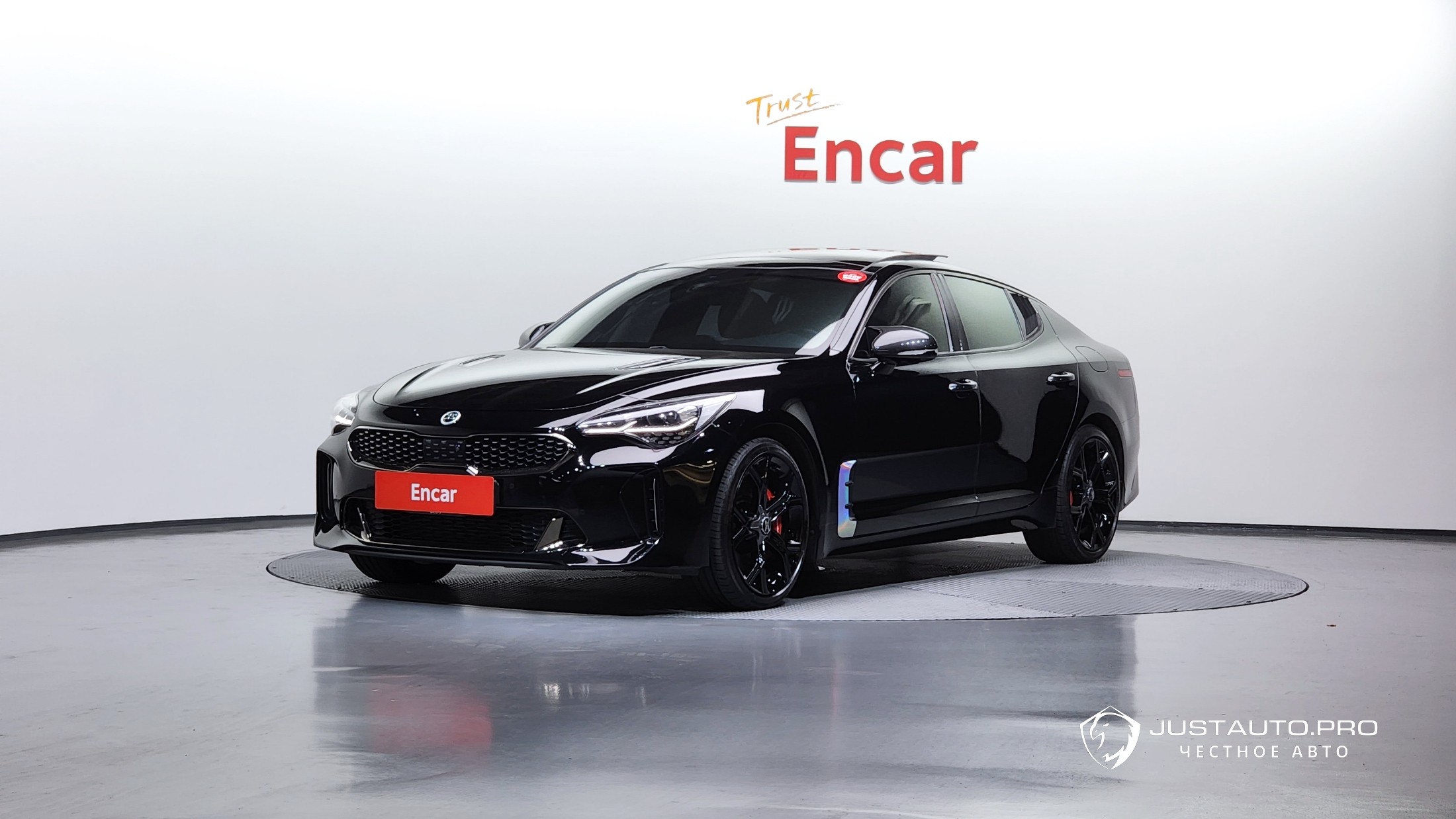 Автомобиль Kia Stinger