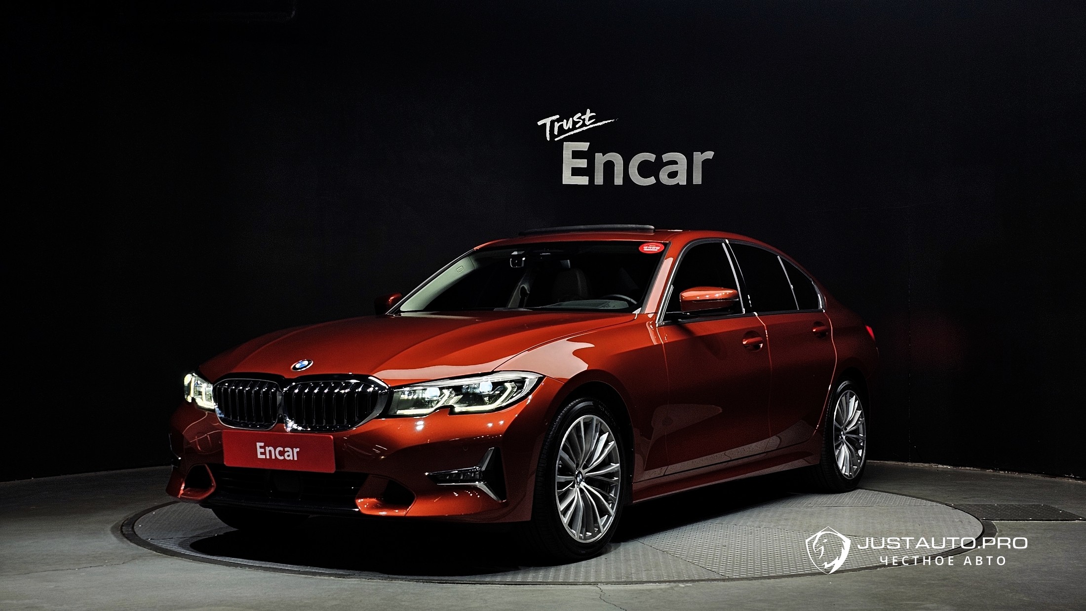 Автомобиль BMW 3-Series