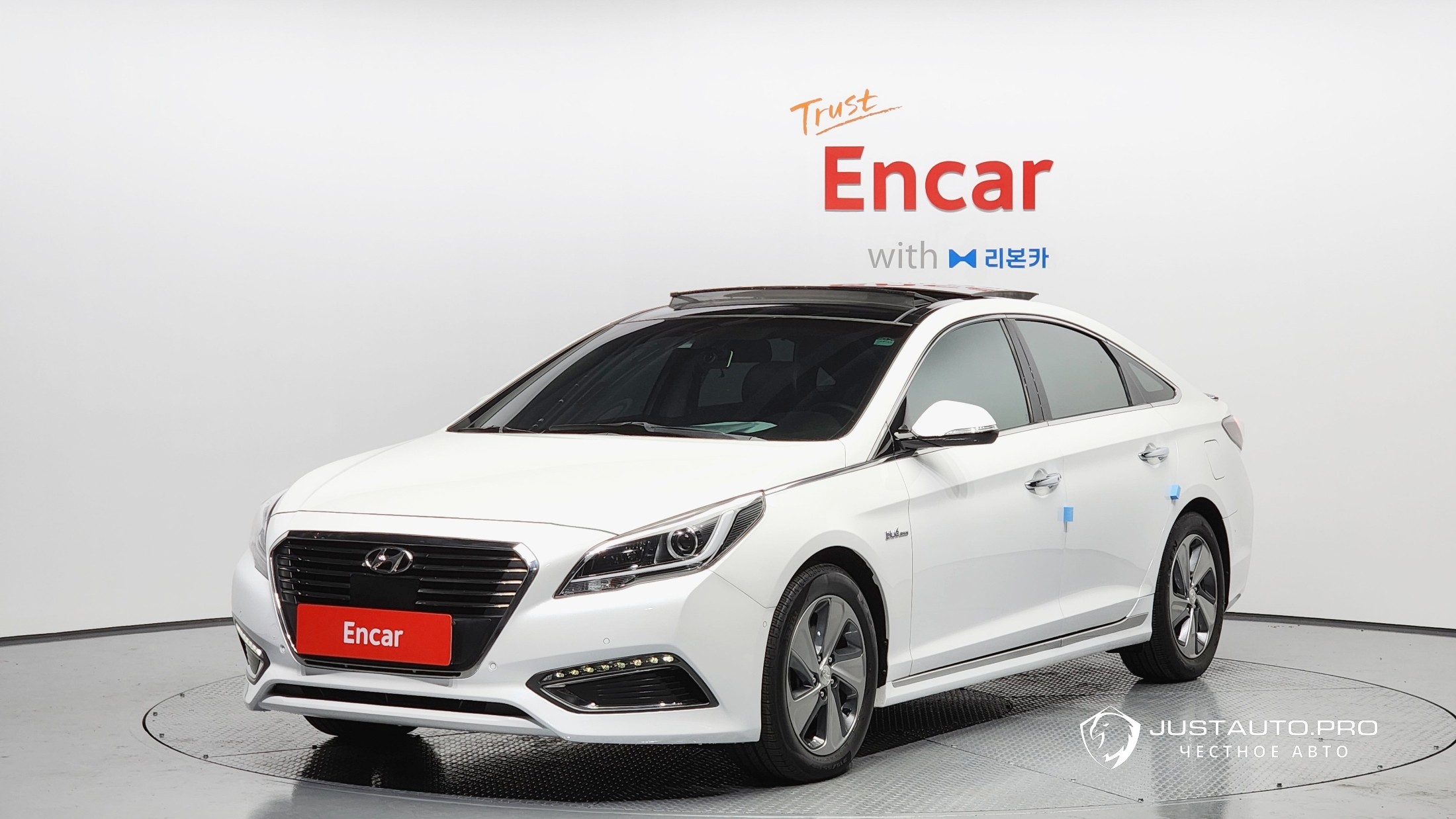 Автомобиль Hyundai Sonata