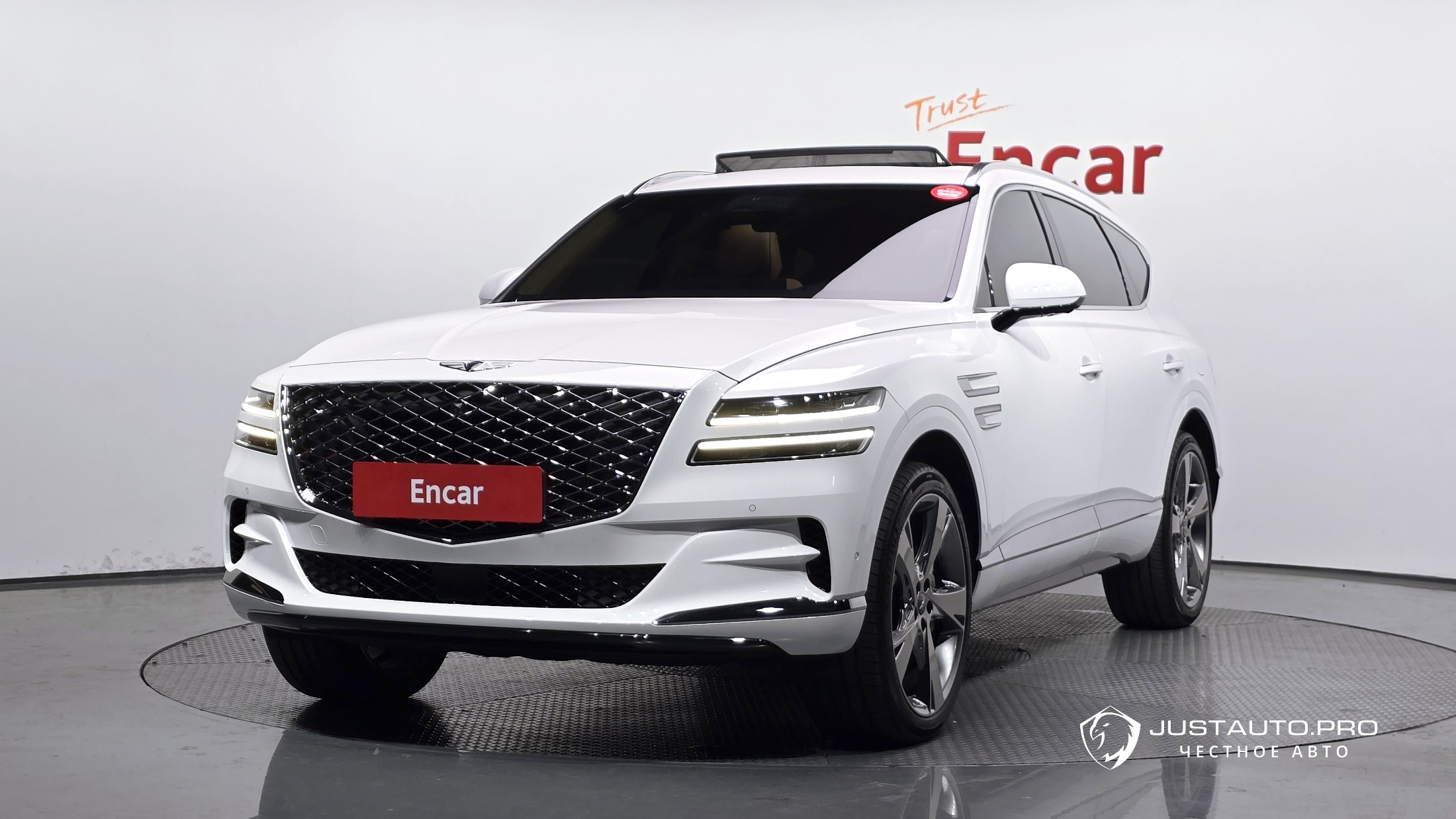 Автомобиль Genesis GV80