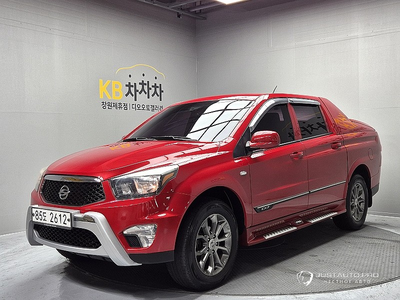 Автомобиль KG_Mobility_Ssangyong KORANDO